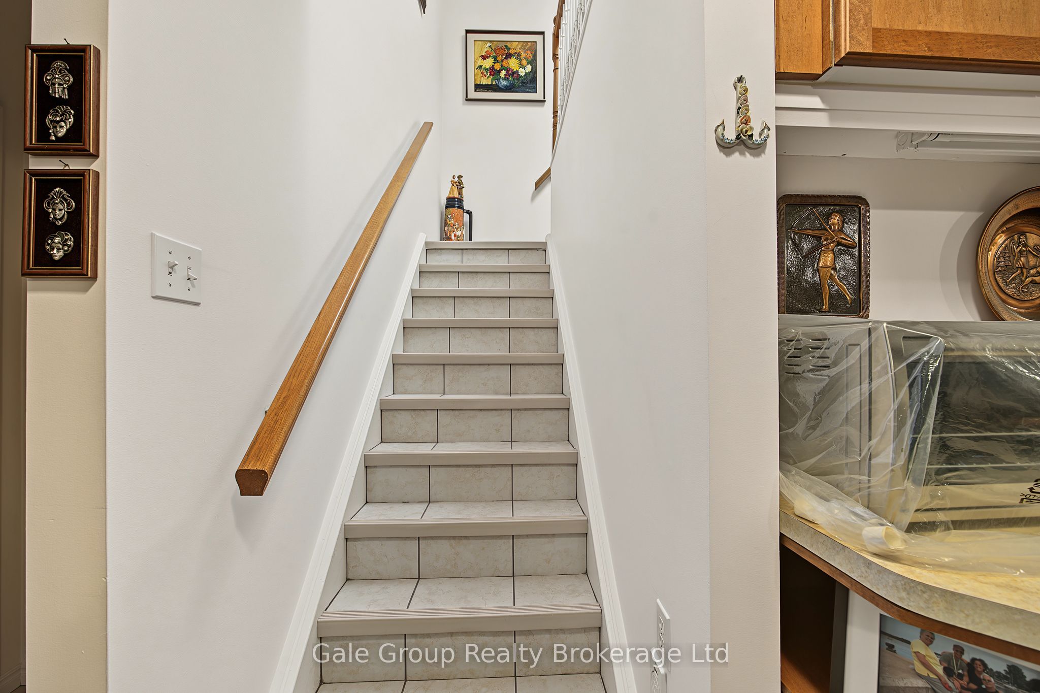 537 Nova Scotia Court S 15 Property Photo 17