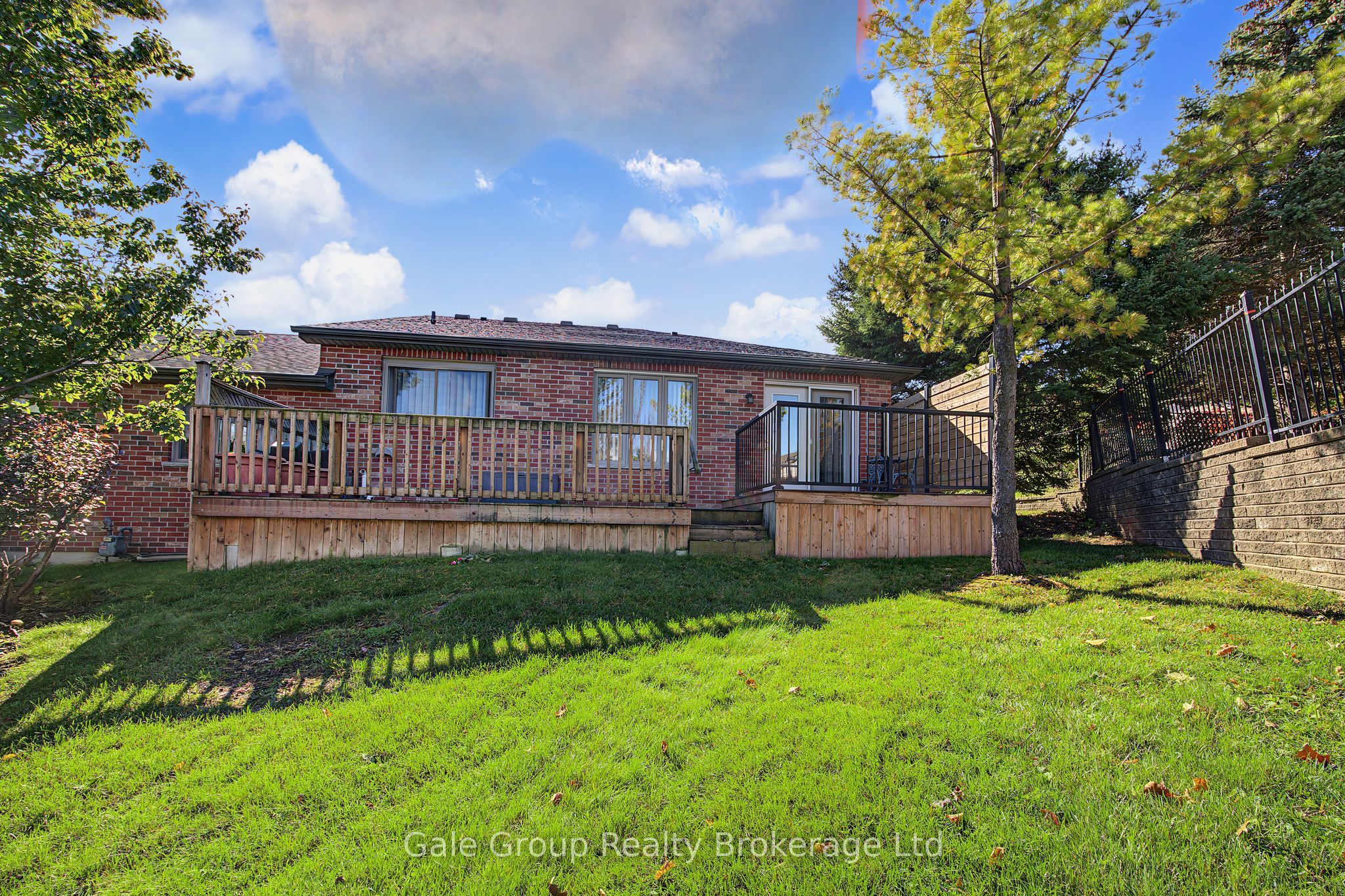 537 Nova Scotia Court S 15 Property Photo 28