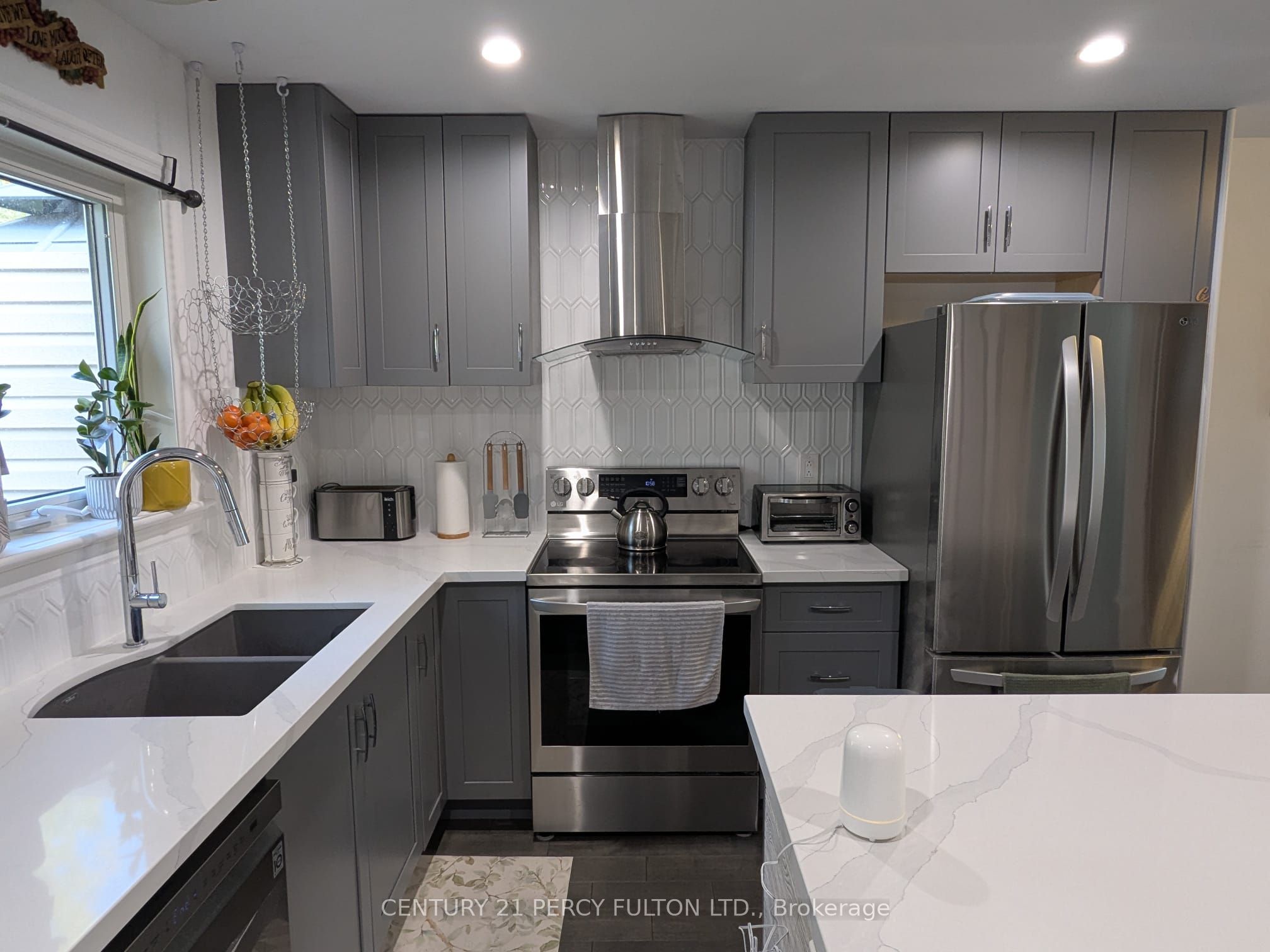 96 Livingstone Street Property Photo 1