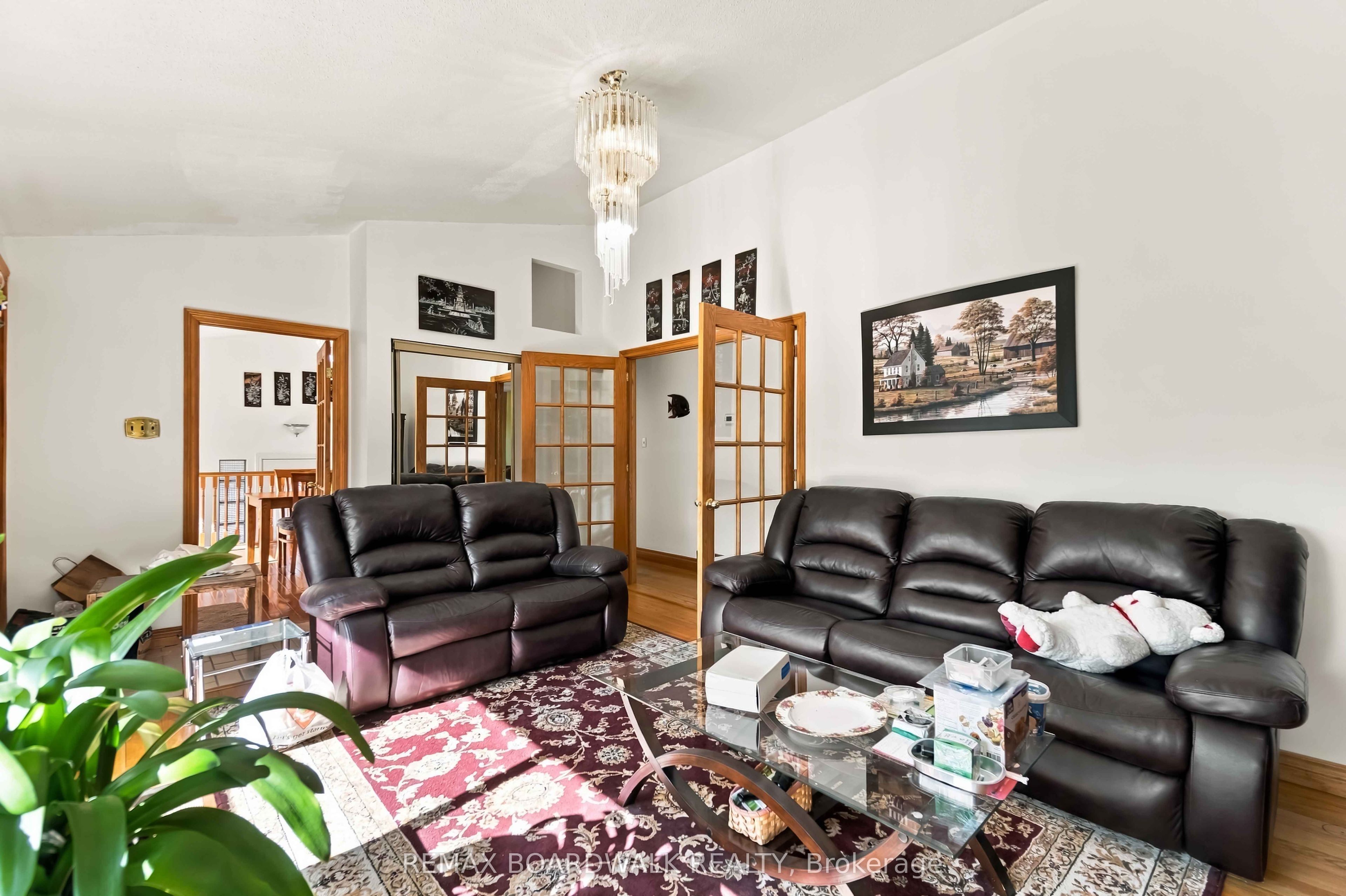 2173 Carnegie Street Property Photo 3