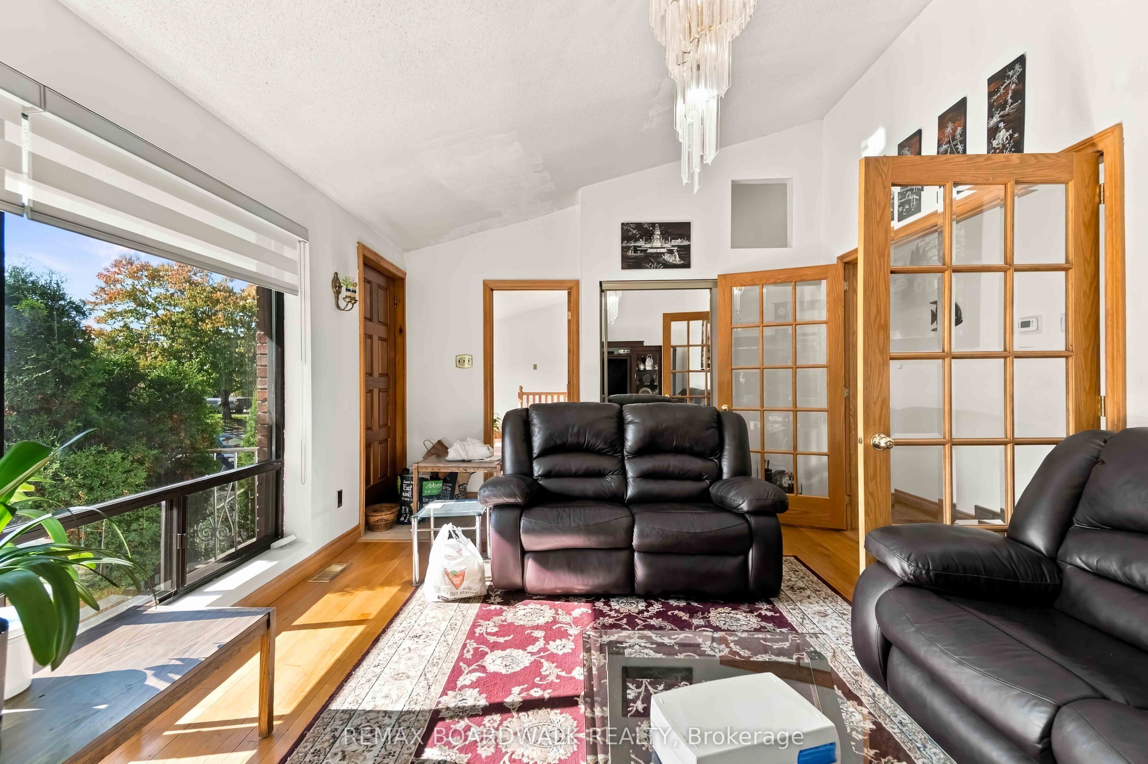 2173 Carnegie Street Property Photo 4