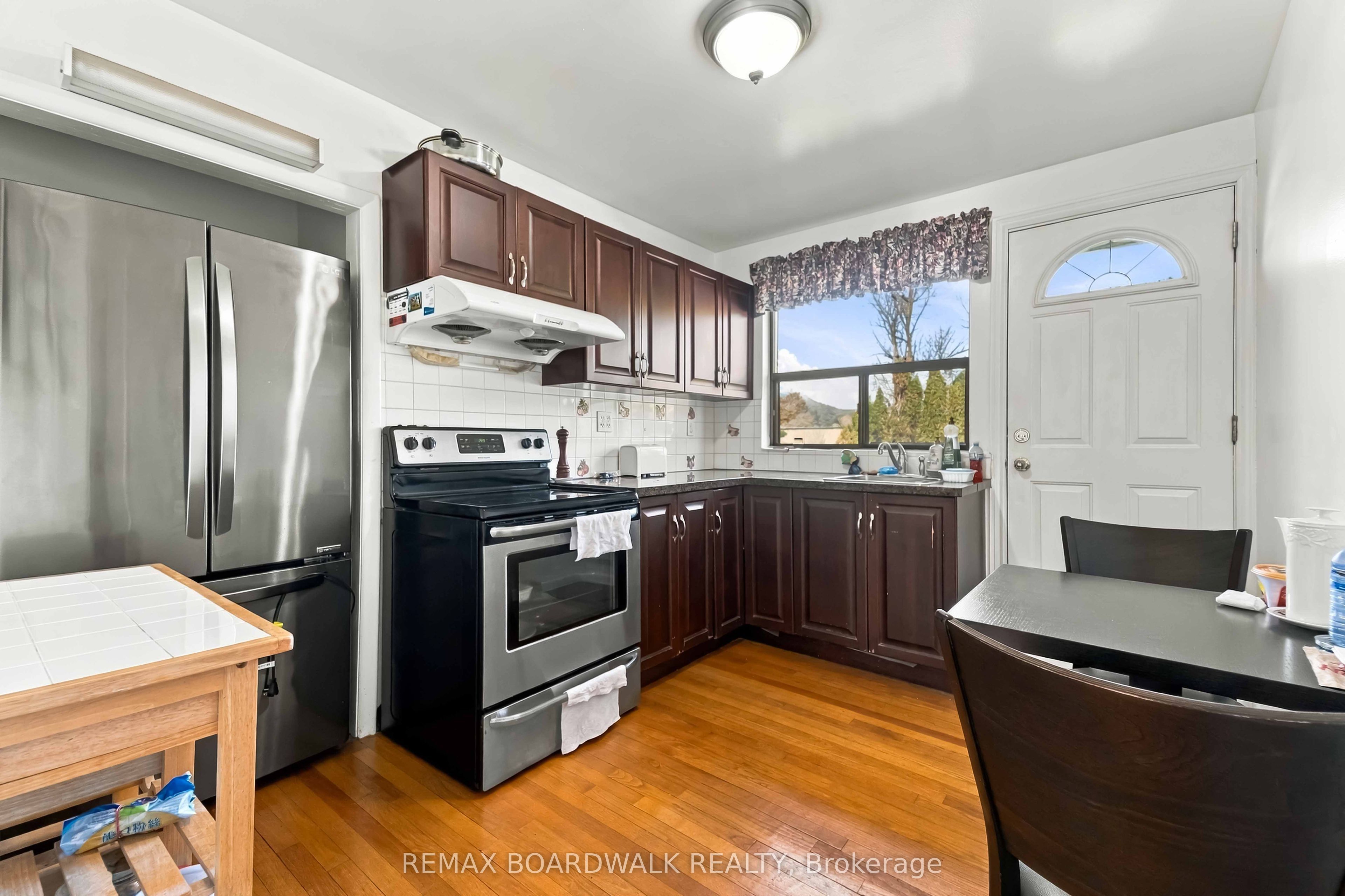 2173 Carnegie Street Property Photo 6