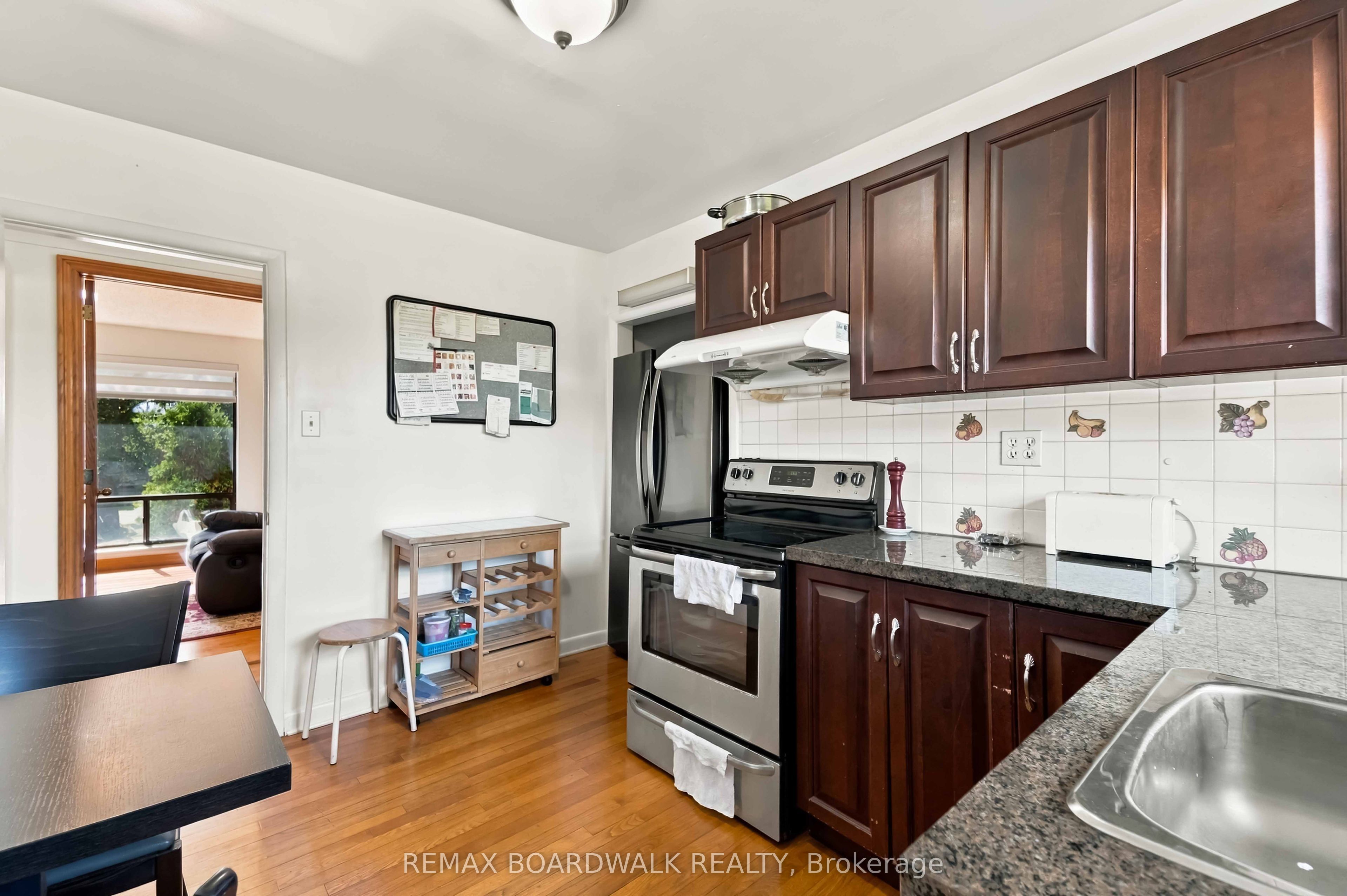 2173 Carnegie Street Property Photo 9