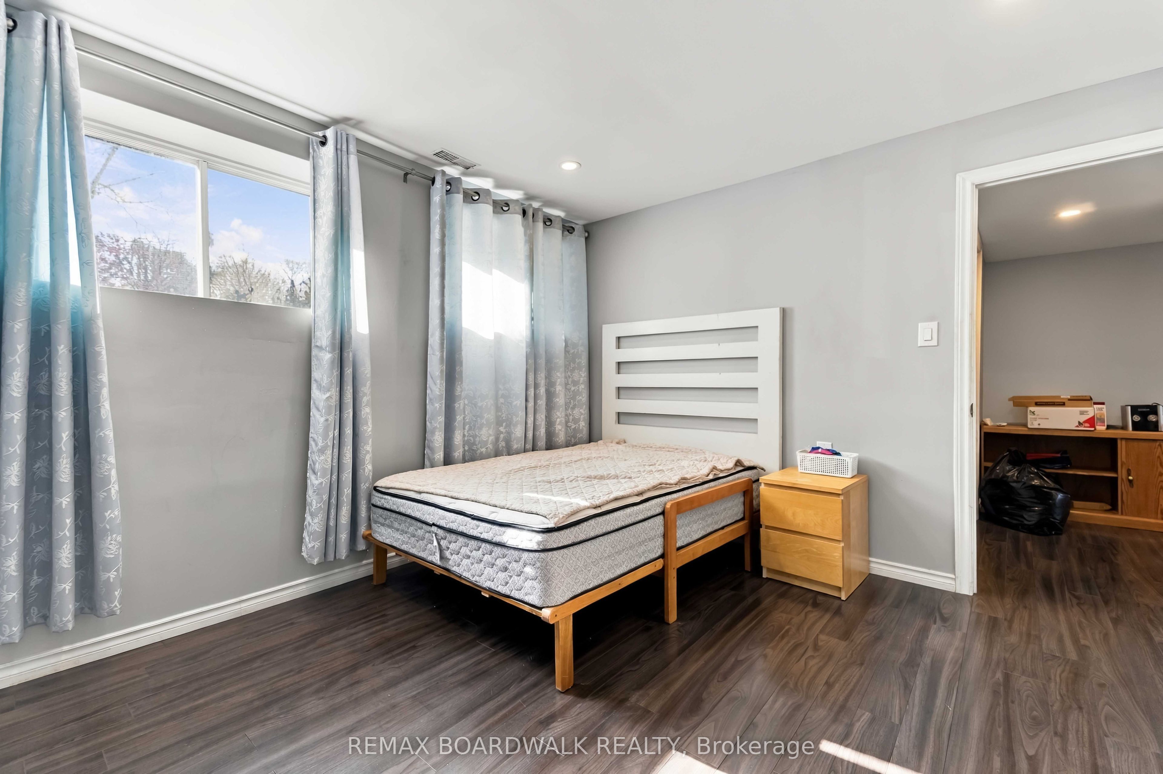 2173 Carnegie Street Property Photo 21