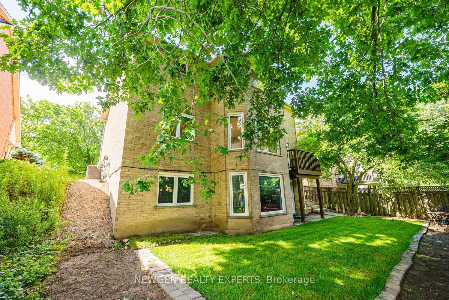 31 Stock Court Property Photo 48