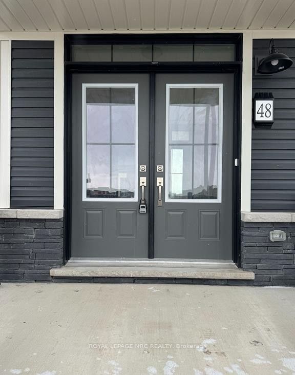 48 Varsity Drive Property Photo 5