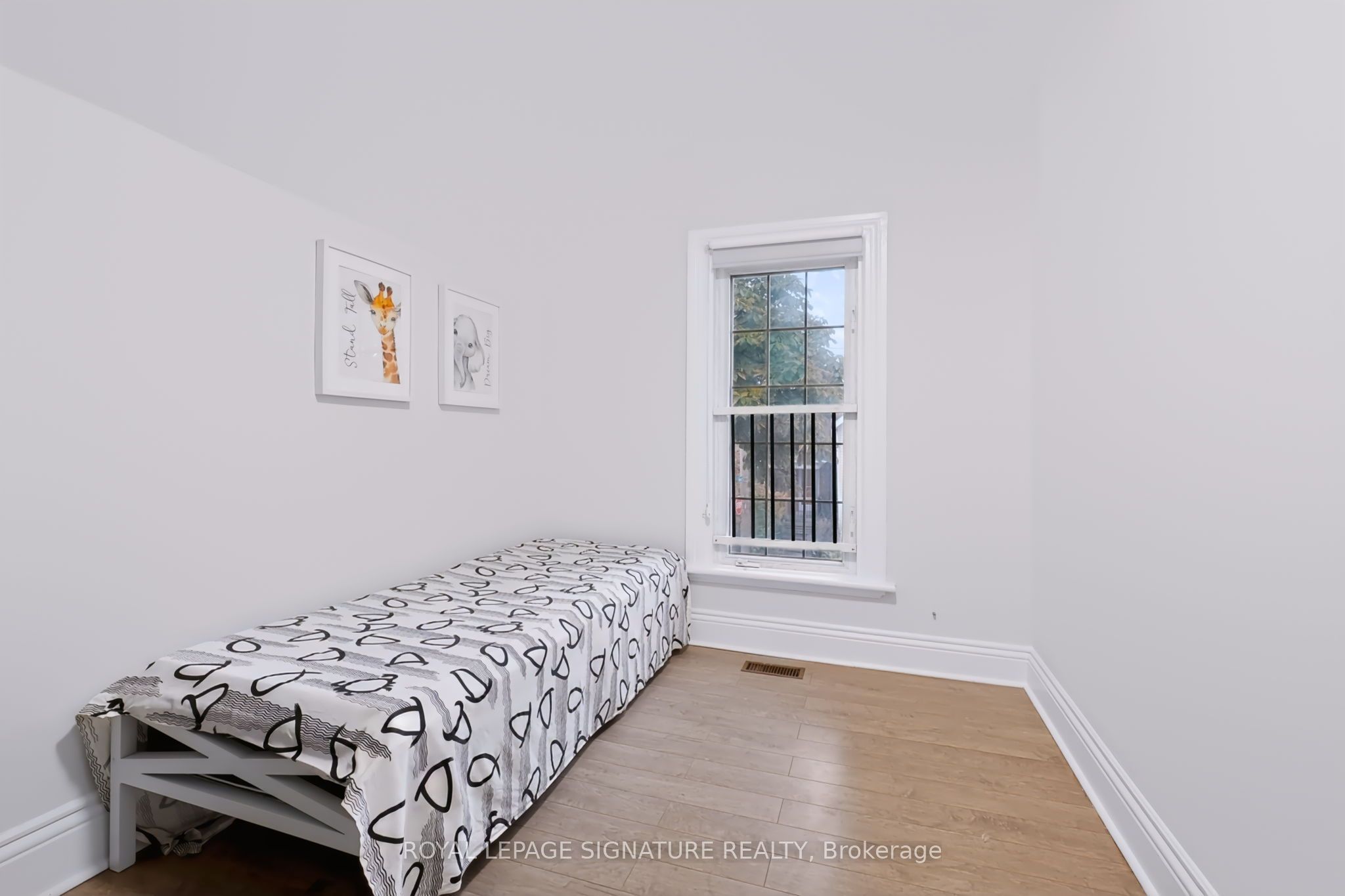 80 Tisdale Street N Property Photo 13