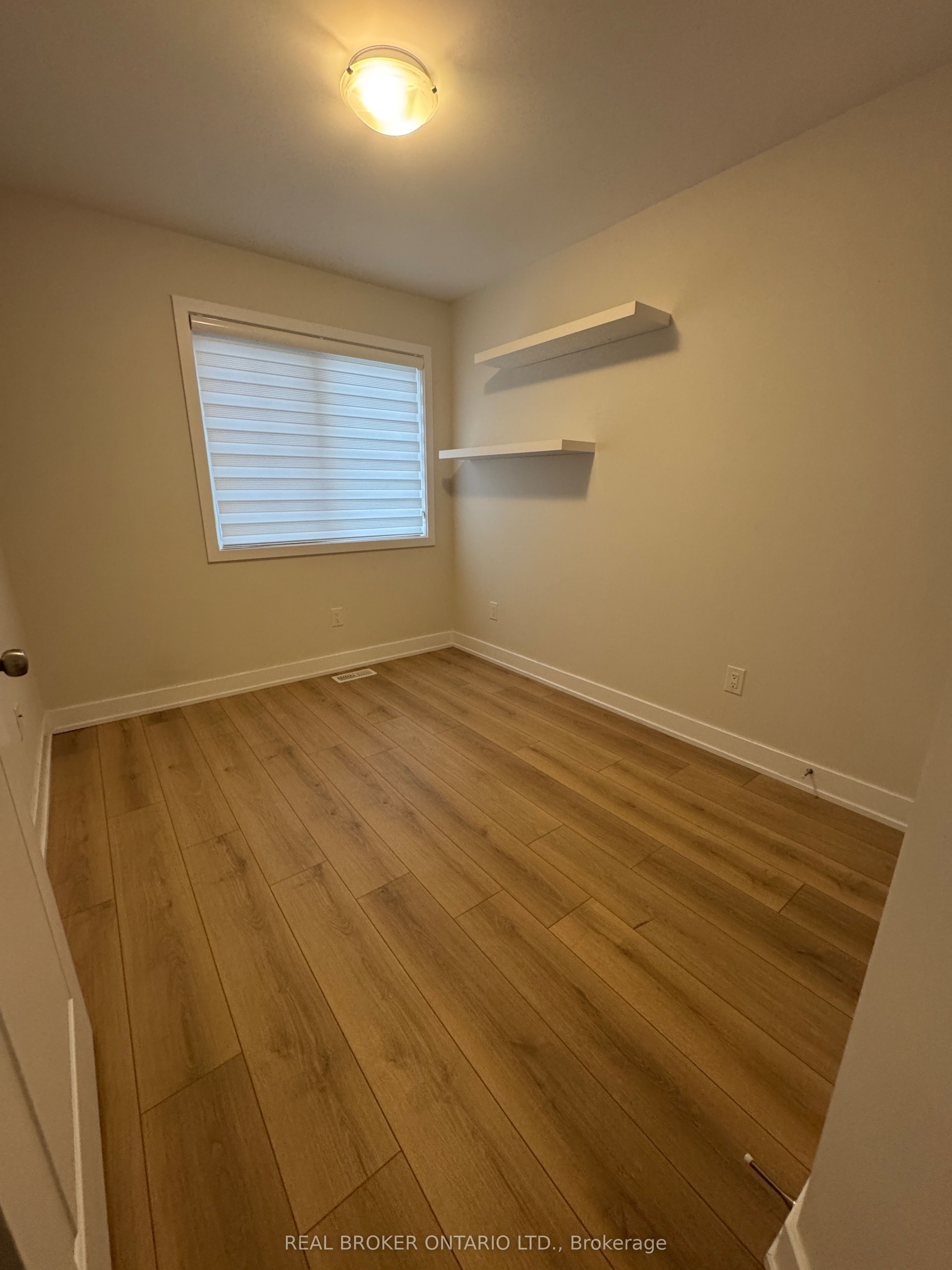 48 Staples Boulevard Property Photo 14
