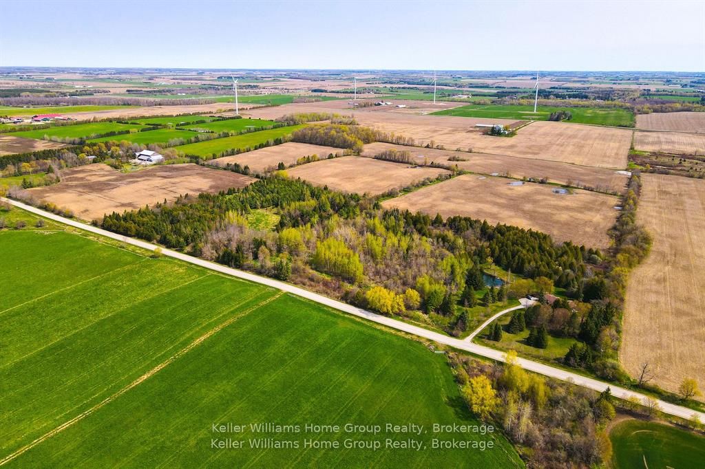 6895 Second Line Property Photo 3
