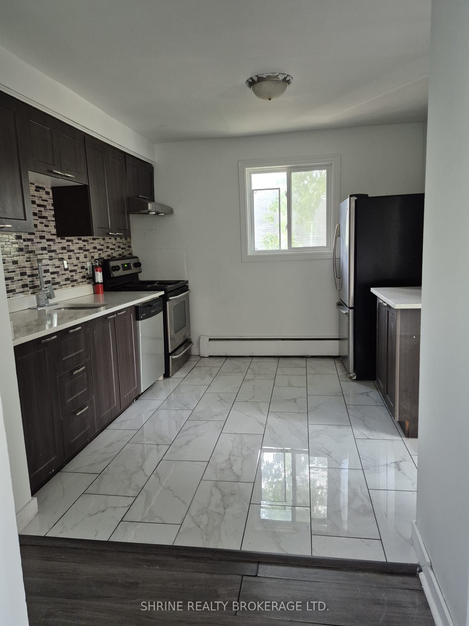 13 Sterling Street 3 Property Photo 4