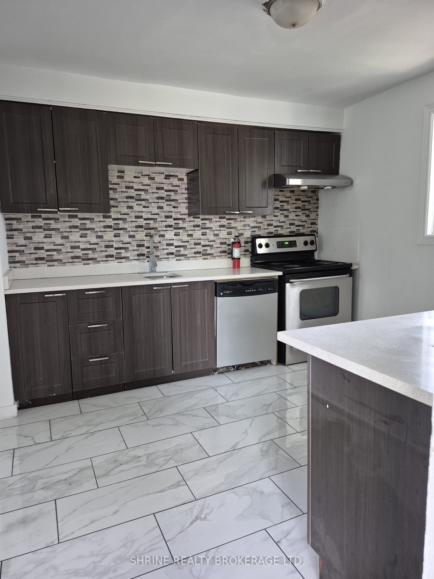 13 Sterling Street 3 Property Photo 5