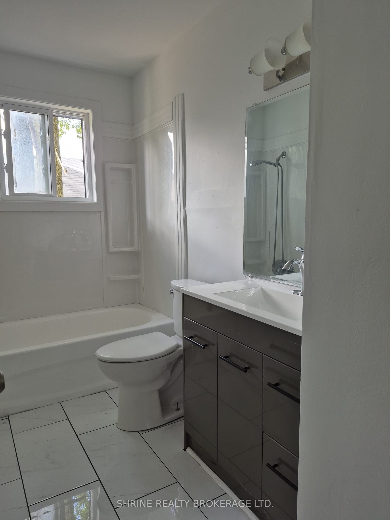 13 Sterling Street 3 Property Photo 13