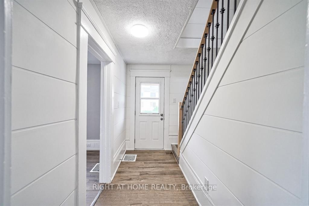 15 Asher Street Property Photo 1