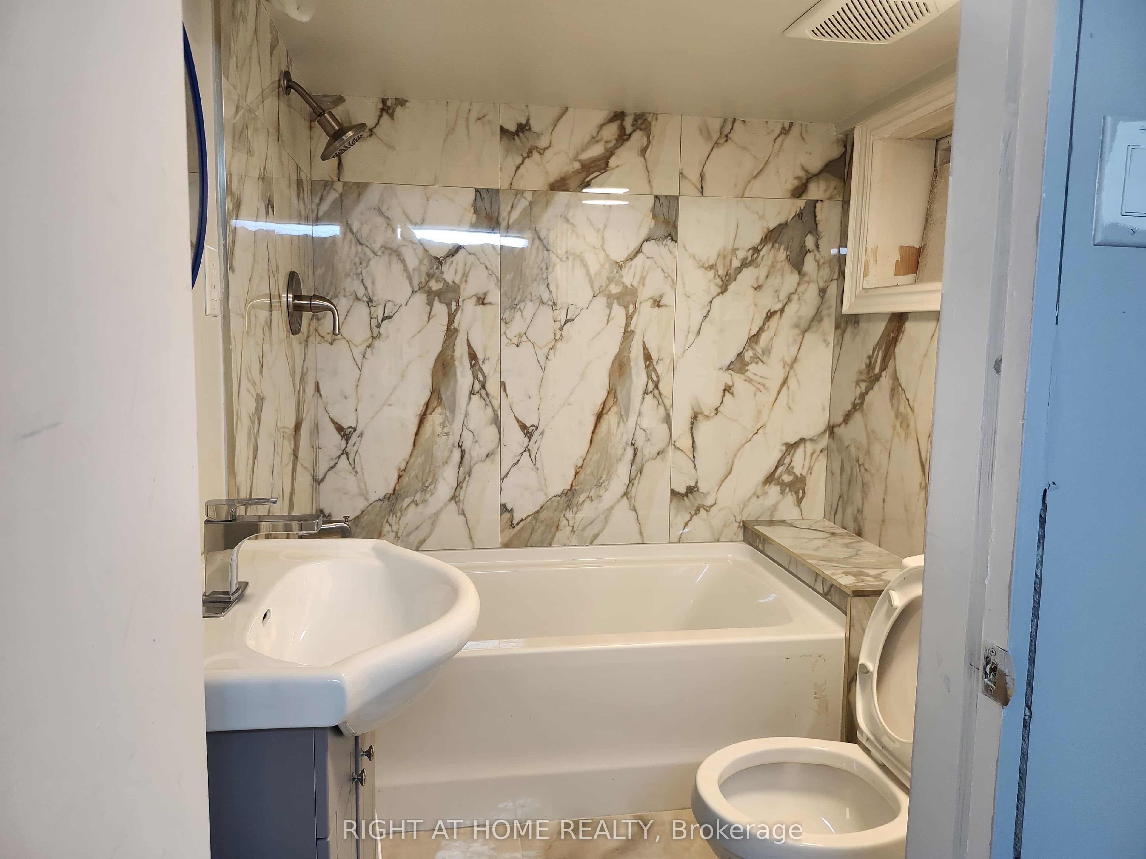 15 Asher Street Property Photo 13
