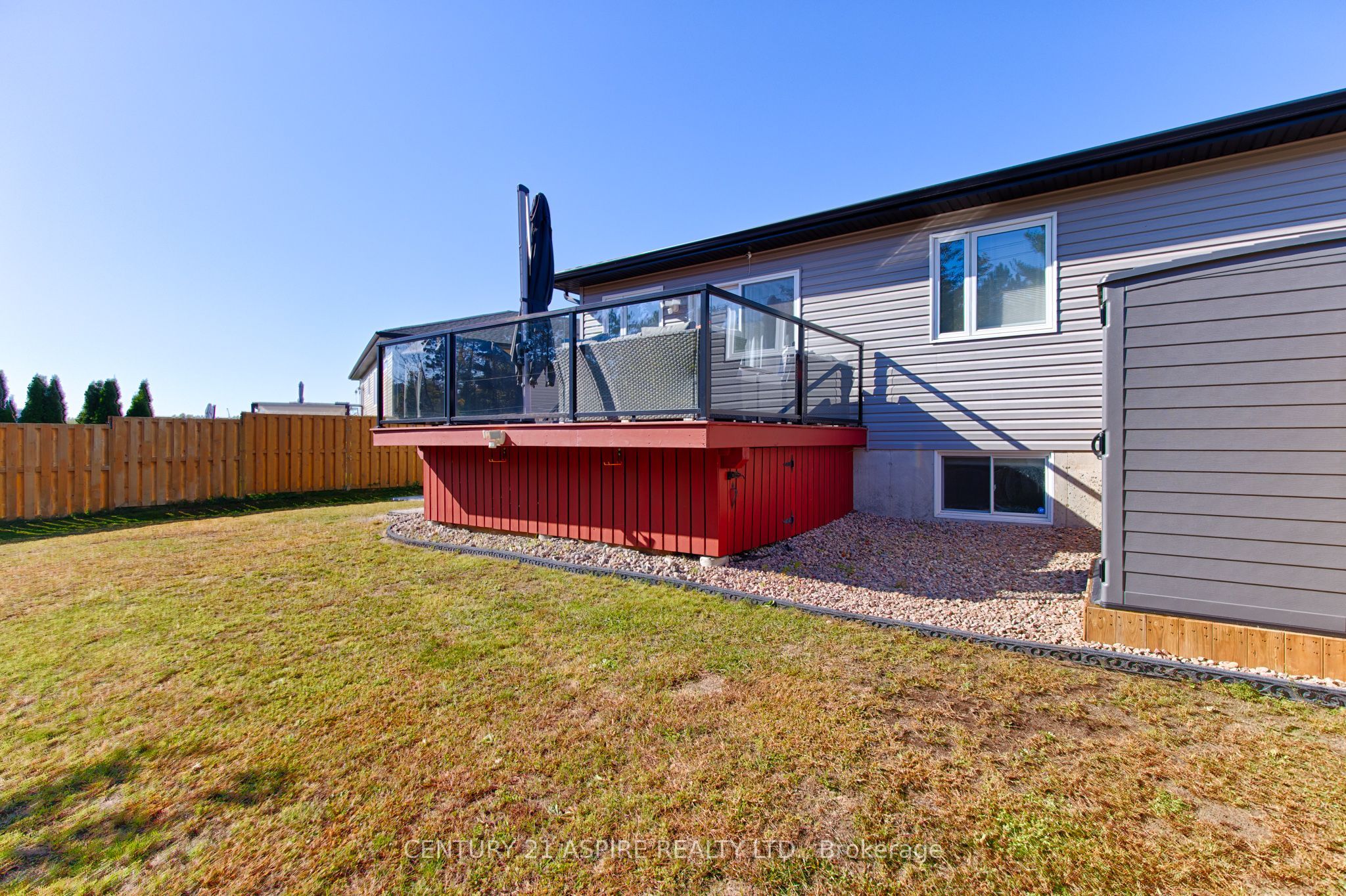 59 Noble Crescent Property Photo 48