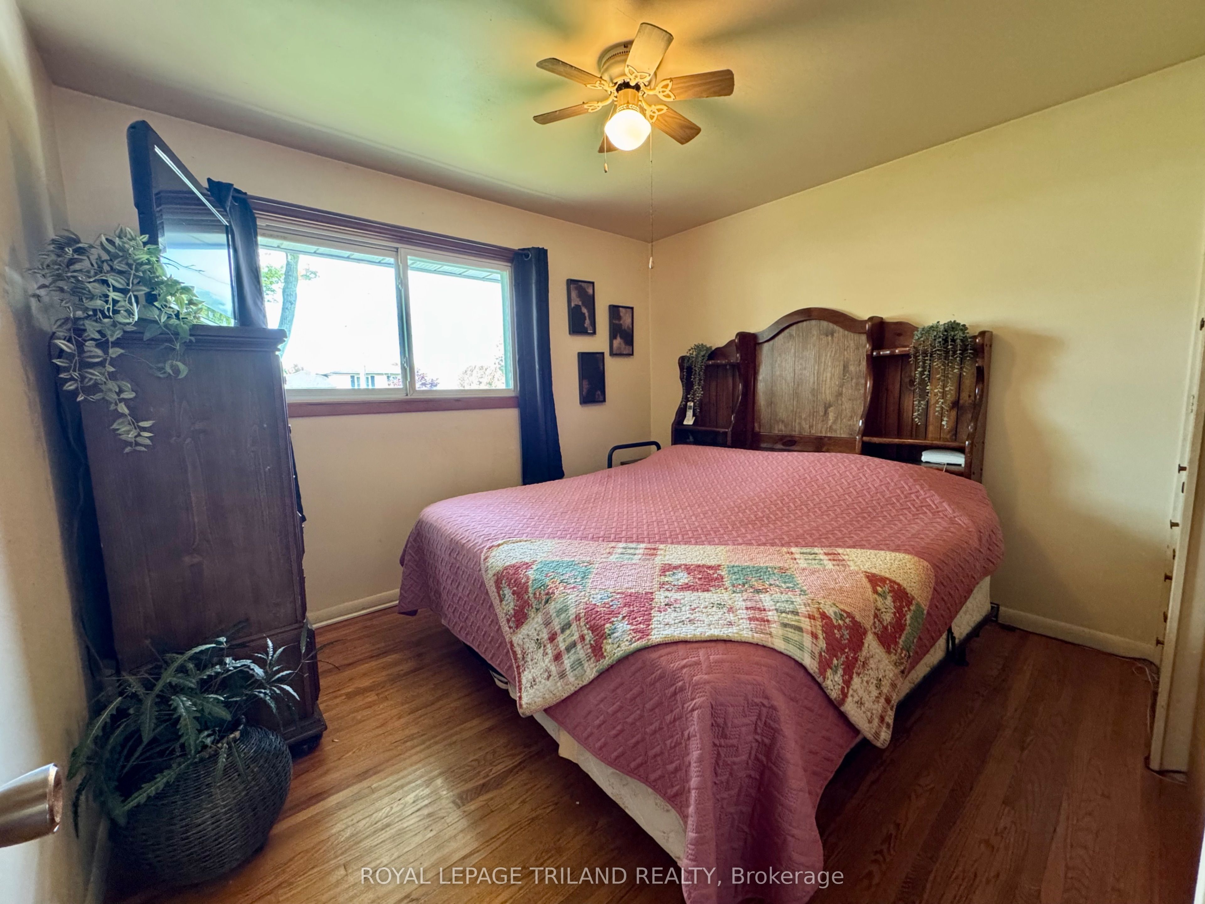 272 Richmond Street Property Photo 14