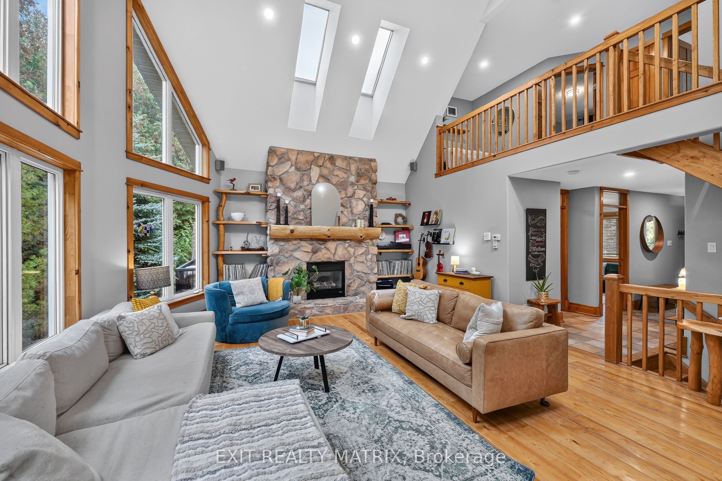 8010 Iveson Drive Property Photo 13