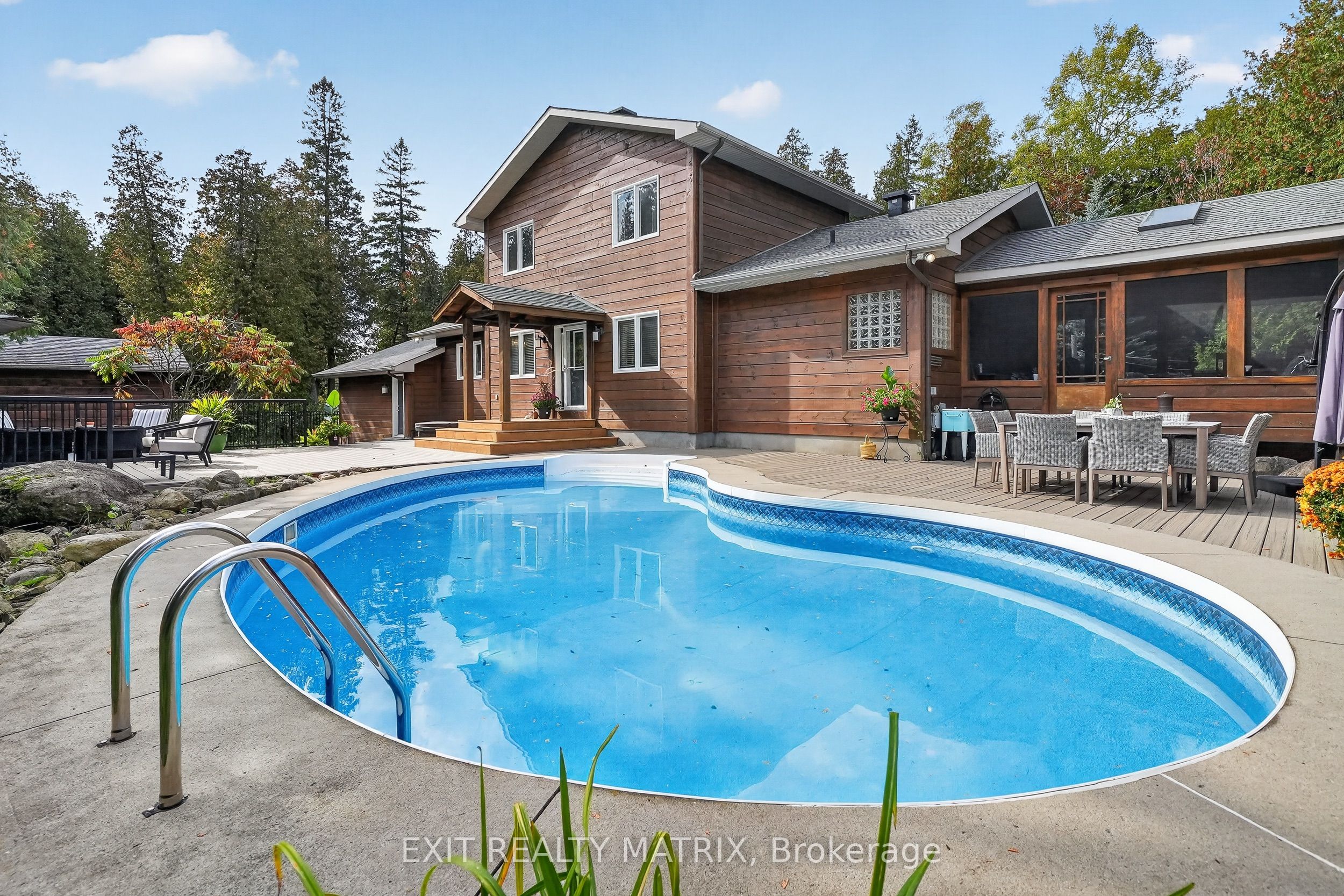 8010 Iveson Drive Property Photo 41