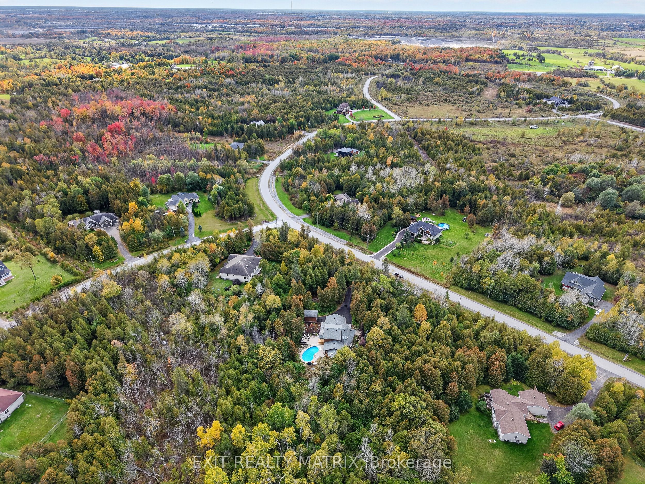 8010 Iveson Drive Property Photo 49