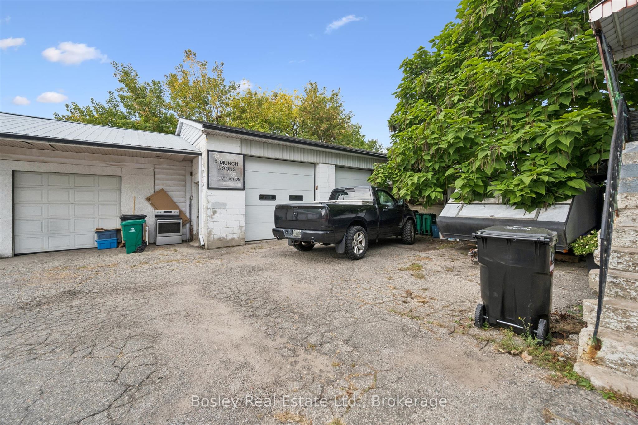 34 Jaffray Street Property Photo 6