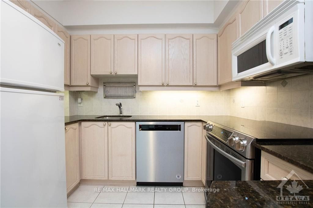 445 Laurier Avenue W 1405 Property Photo 14
