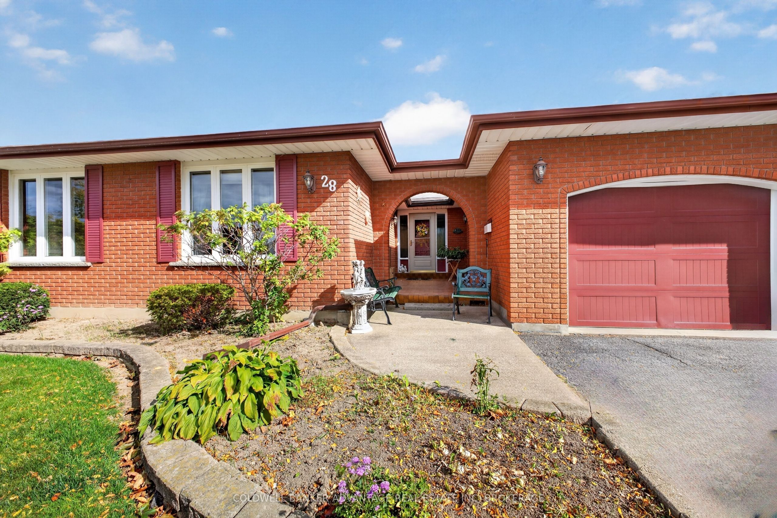 28 Glenpark Court Property Photo 1