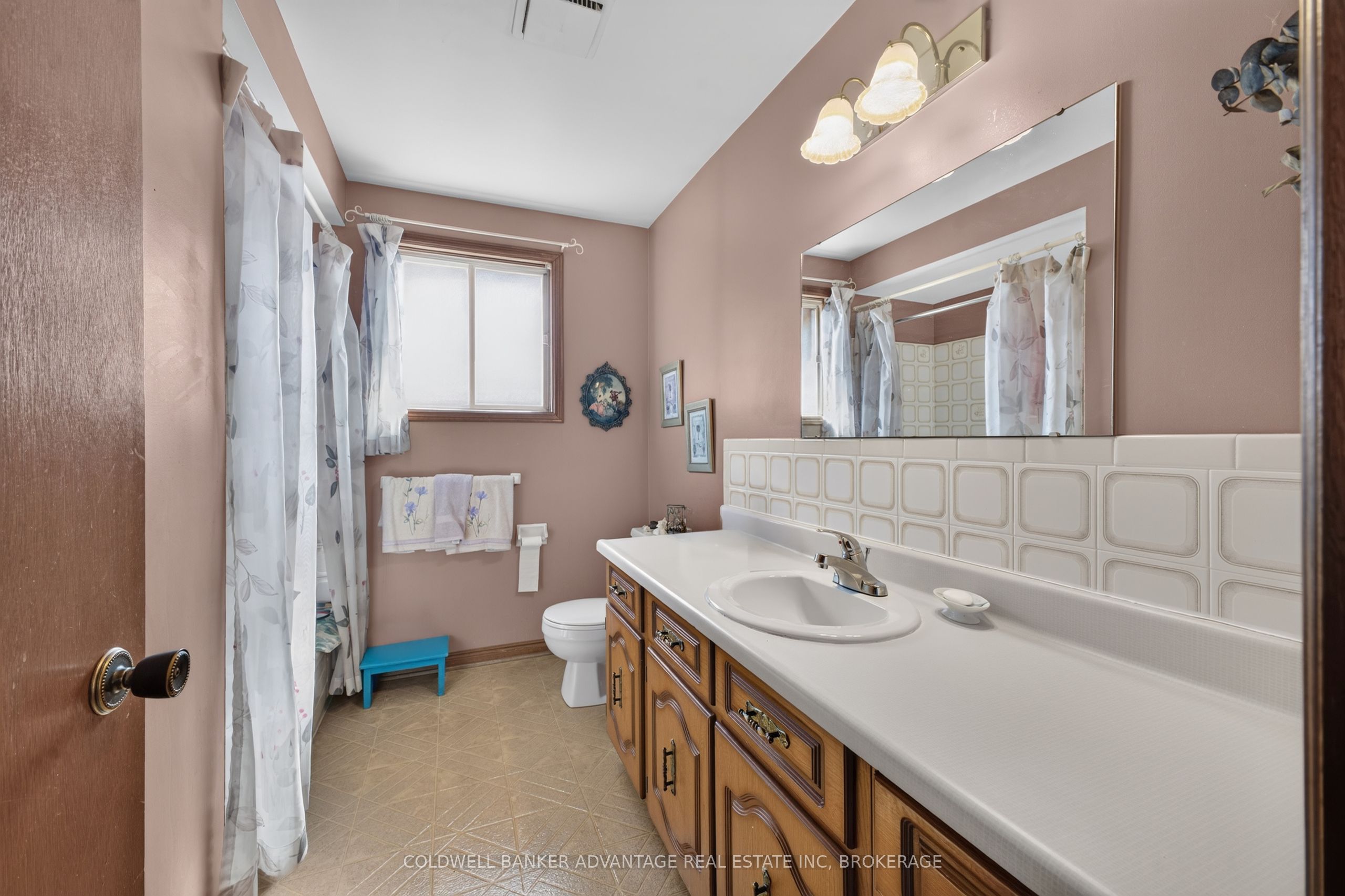 28 Glenpark Court Property Photo 9