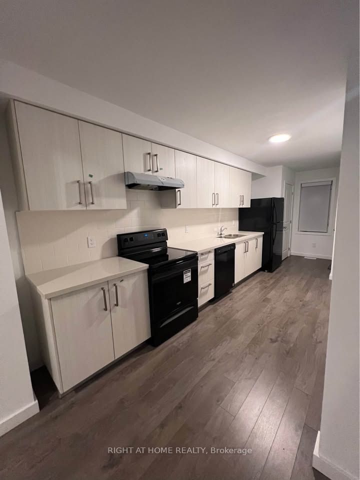 335 Chaffey Street Property Photo 2