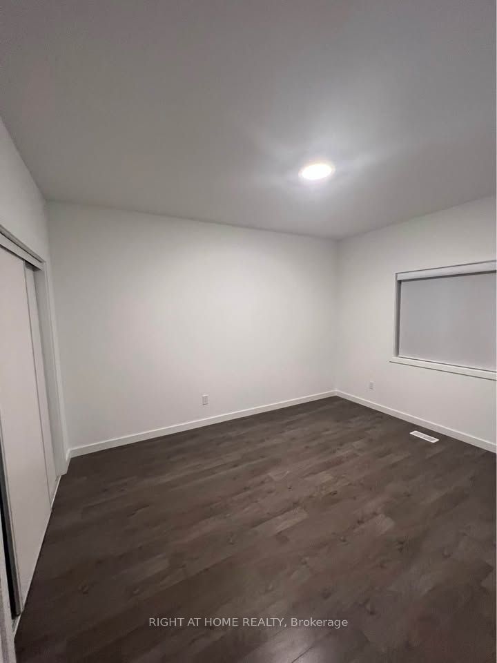 335 Chaffey Street Property Photo 9