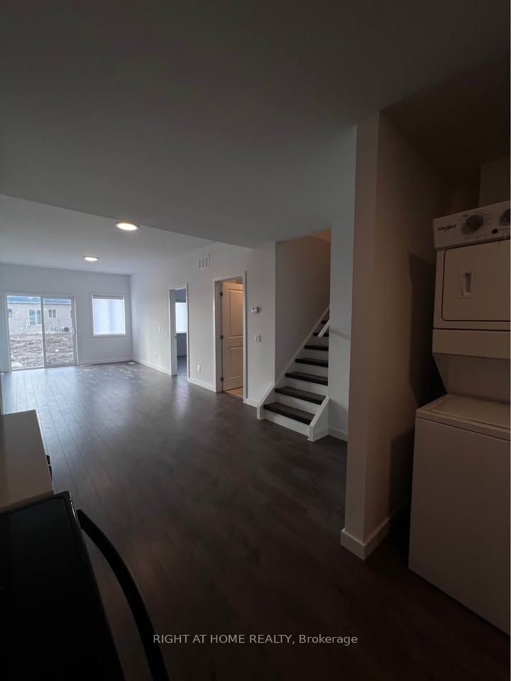 335 Chaffey Street Property Photo 10