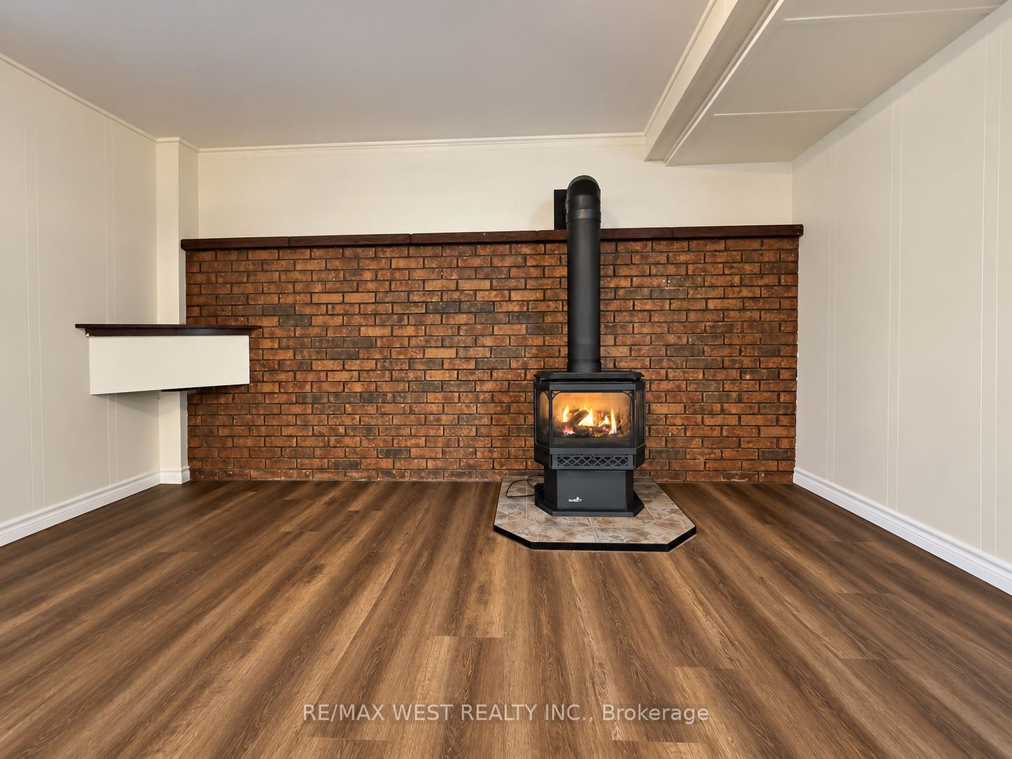 101 Lorne Street Property Photo 22