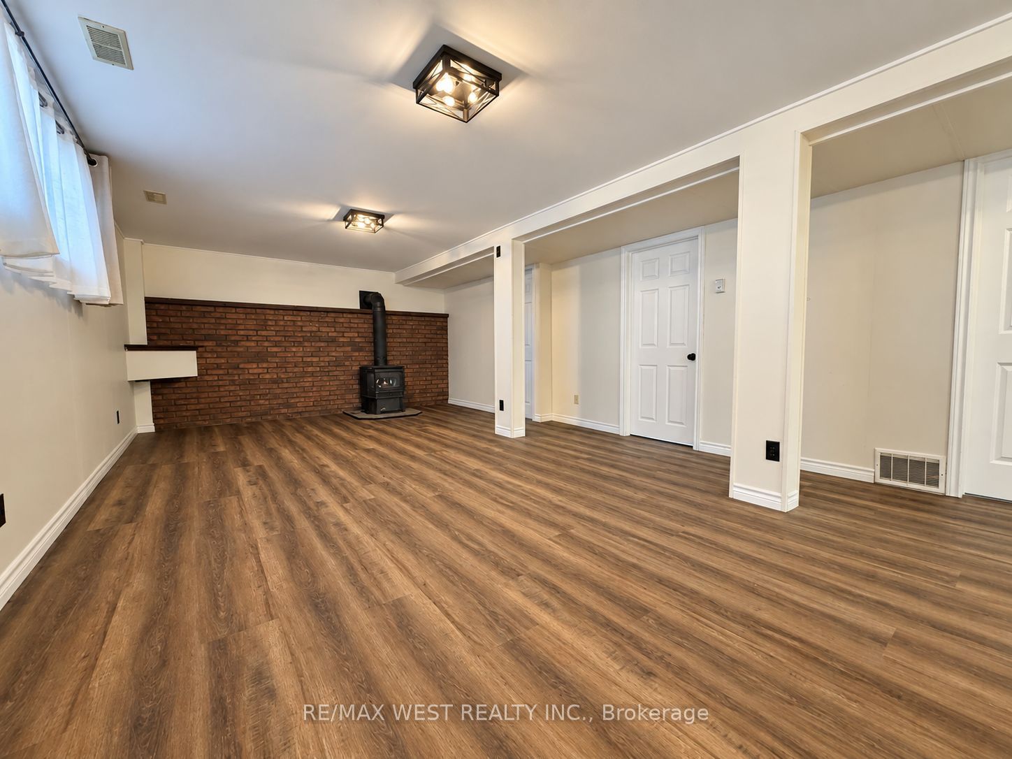101 Lorne Street Property Photo 24