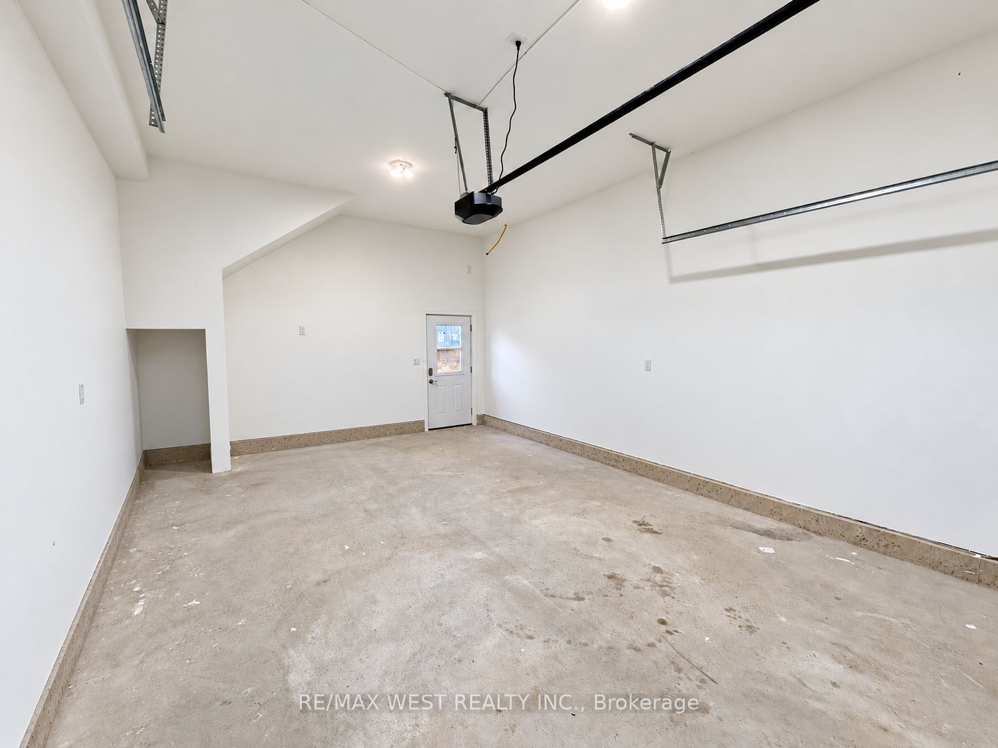 101 Lorne Street Property Photo 28
