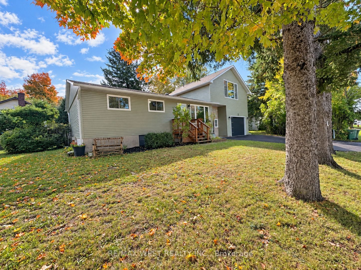 101 Lorne Street Property Photo 31