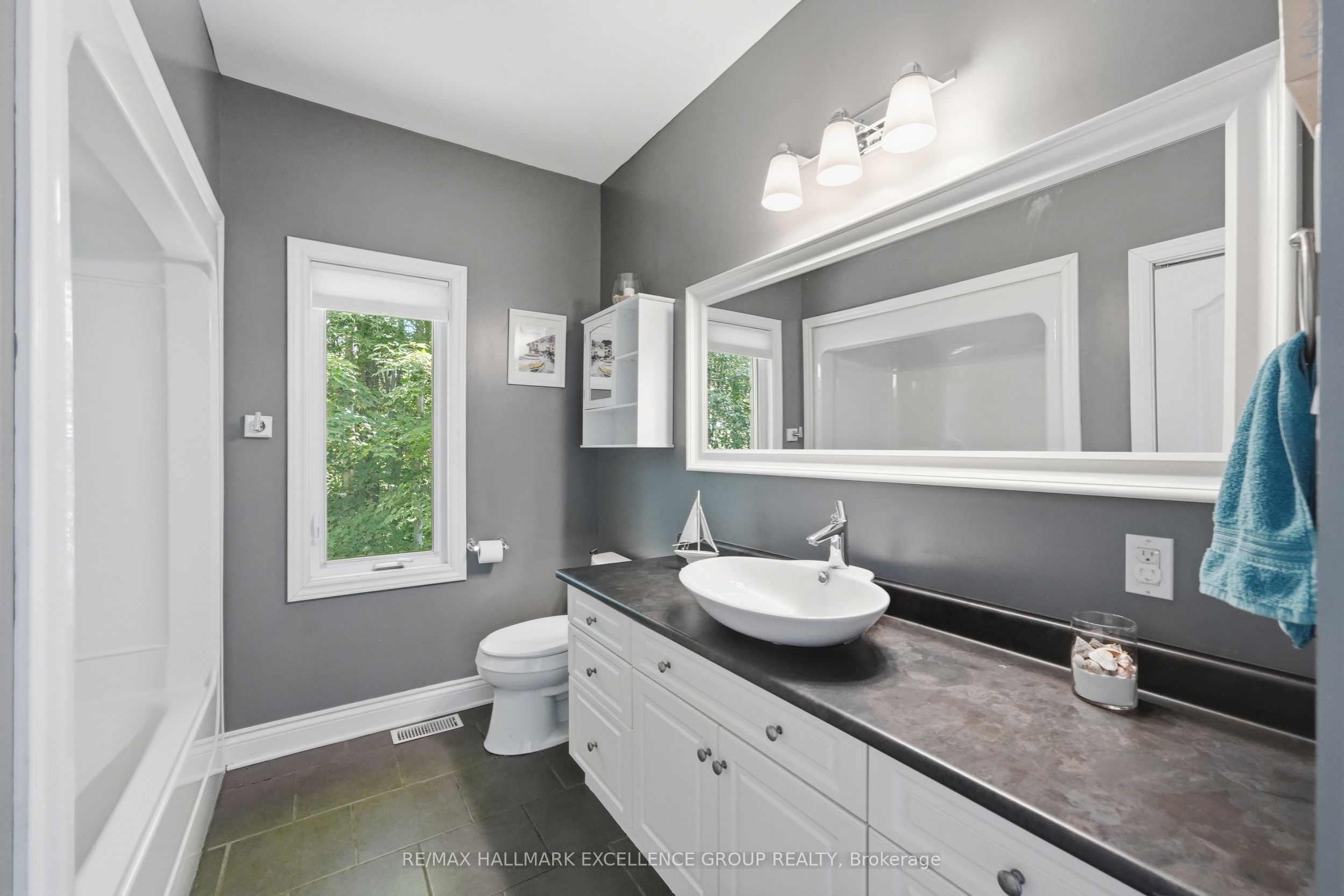 1363 Du Golf Road Property Photo 24