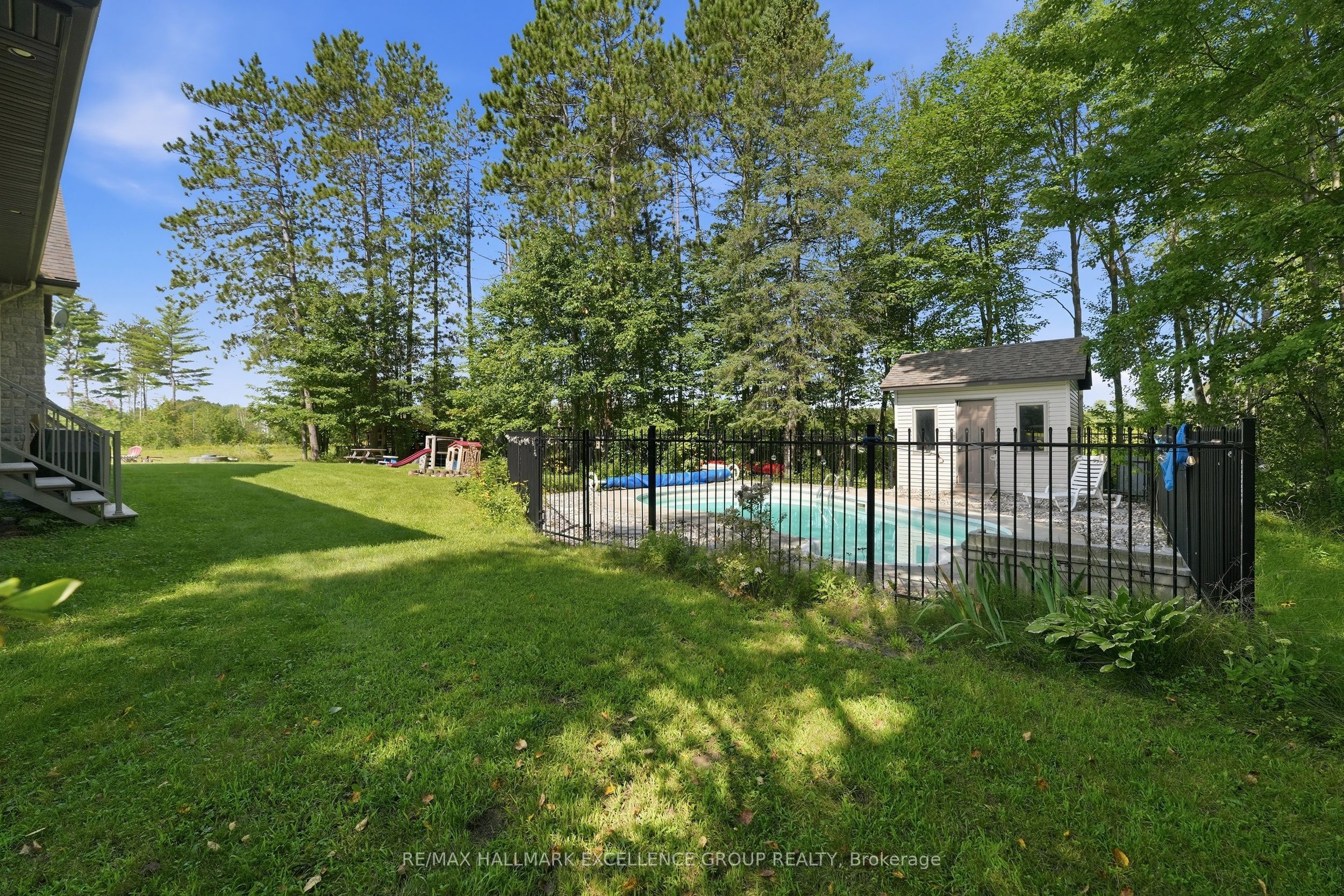 1363 Du Golf Road Property Photo 38