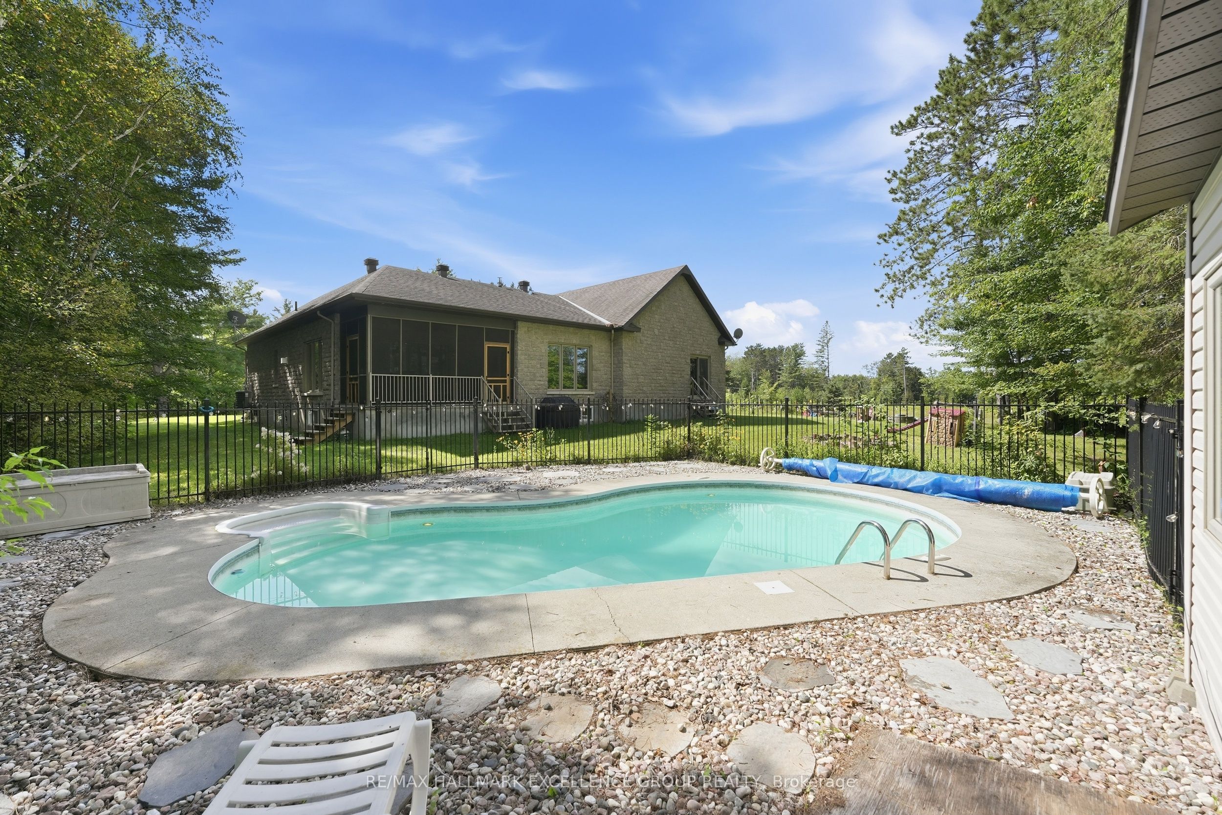 1363 Du Golf Road Property Photo 40