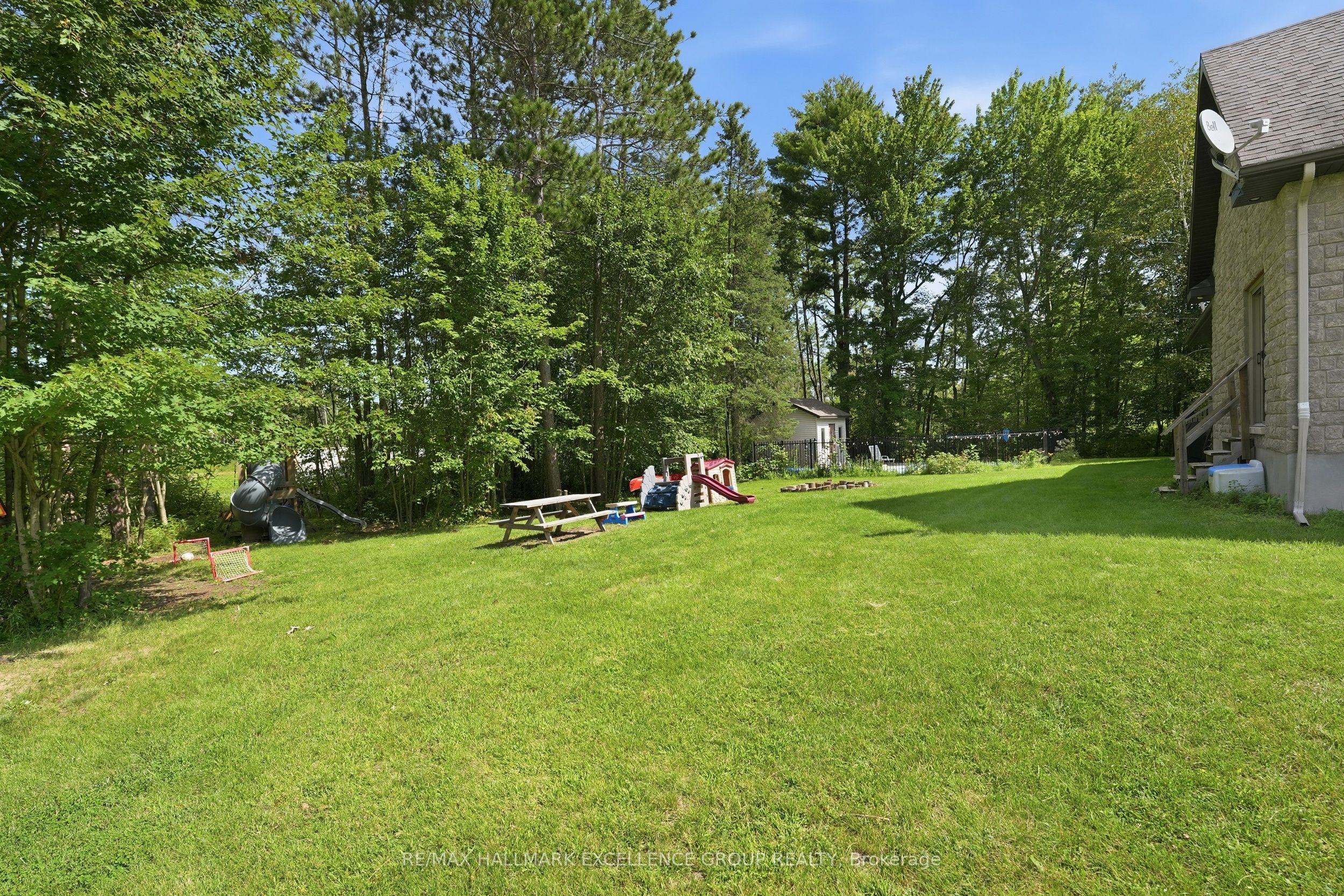 1363 Du Golf Road Property Photo 42