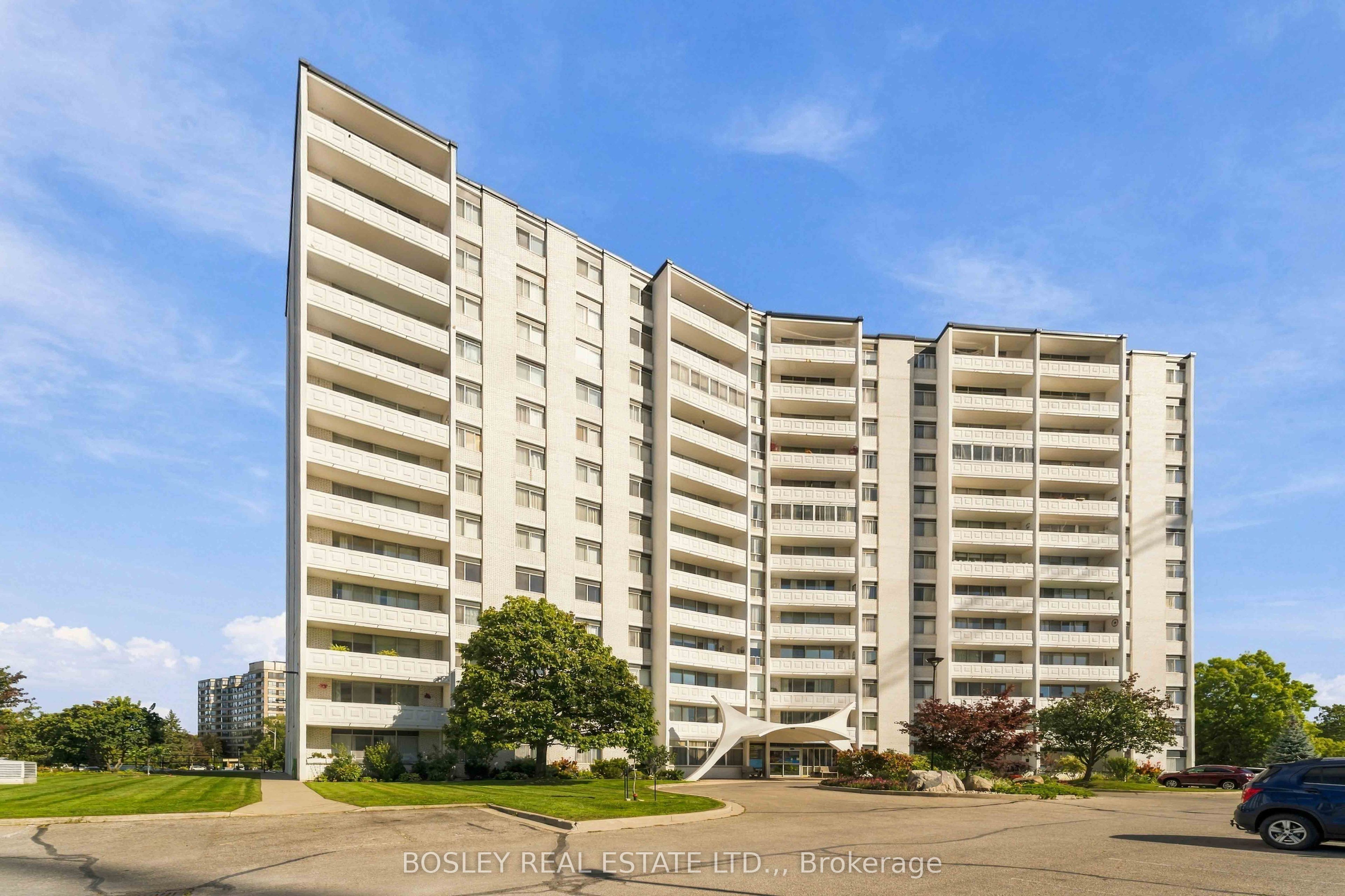 15 Towering Heights Boulevard 801 Property Photo 2