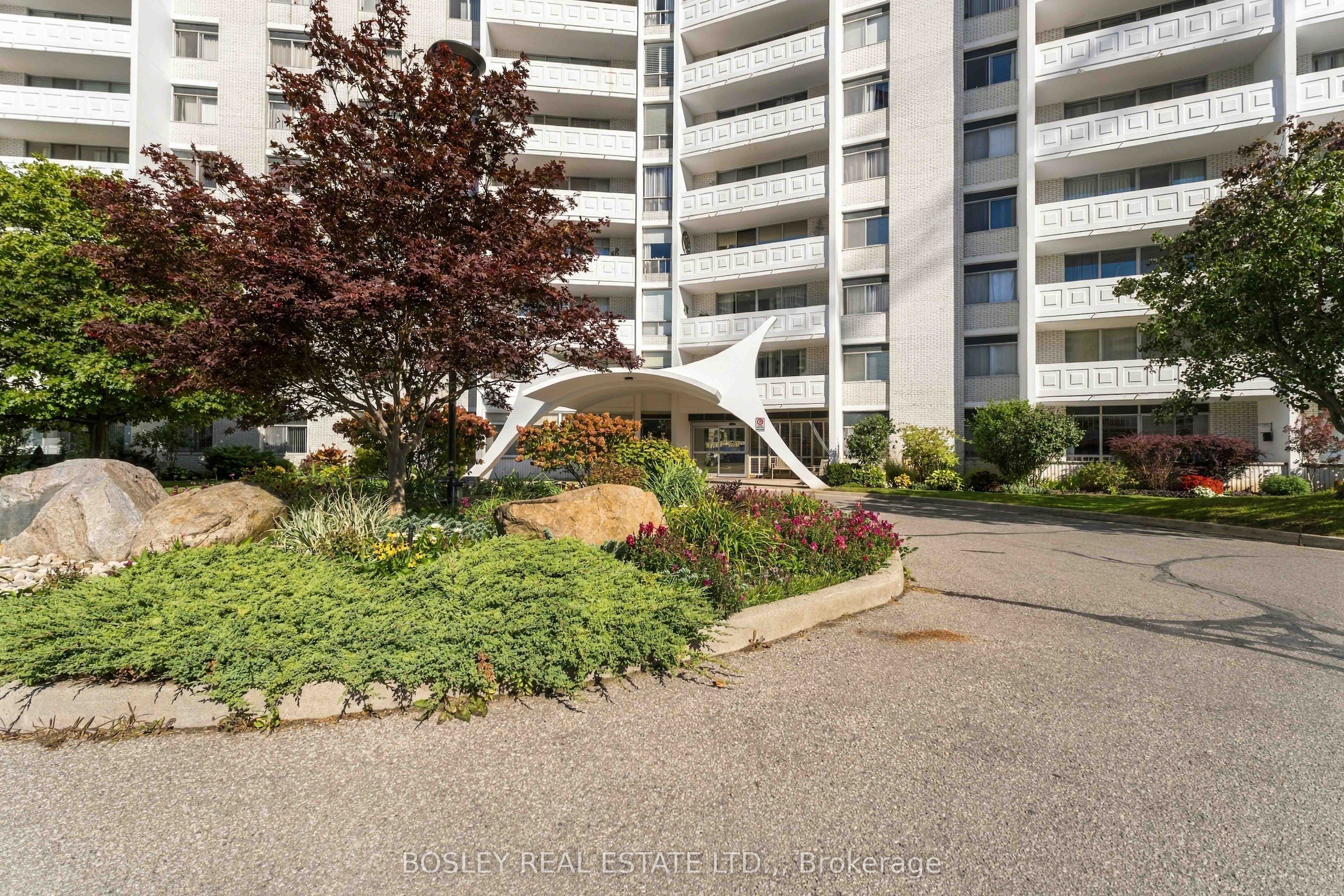 15 Towering Heights Boulevard 801 Property Photo 3