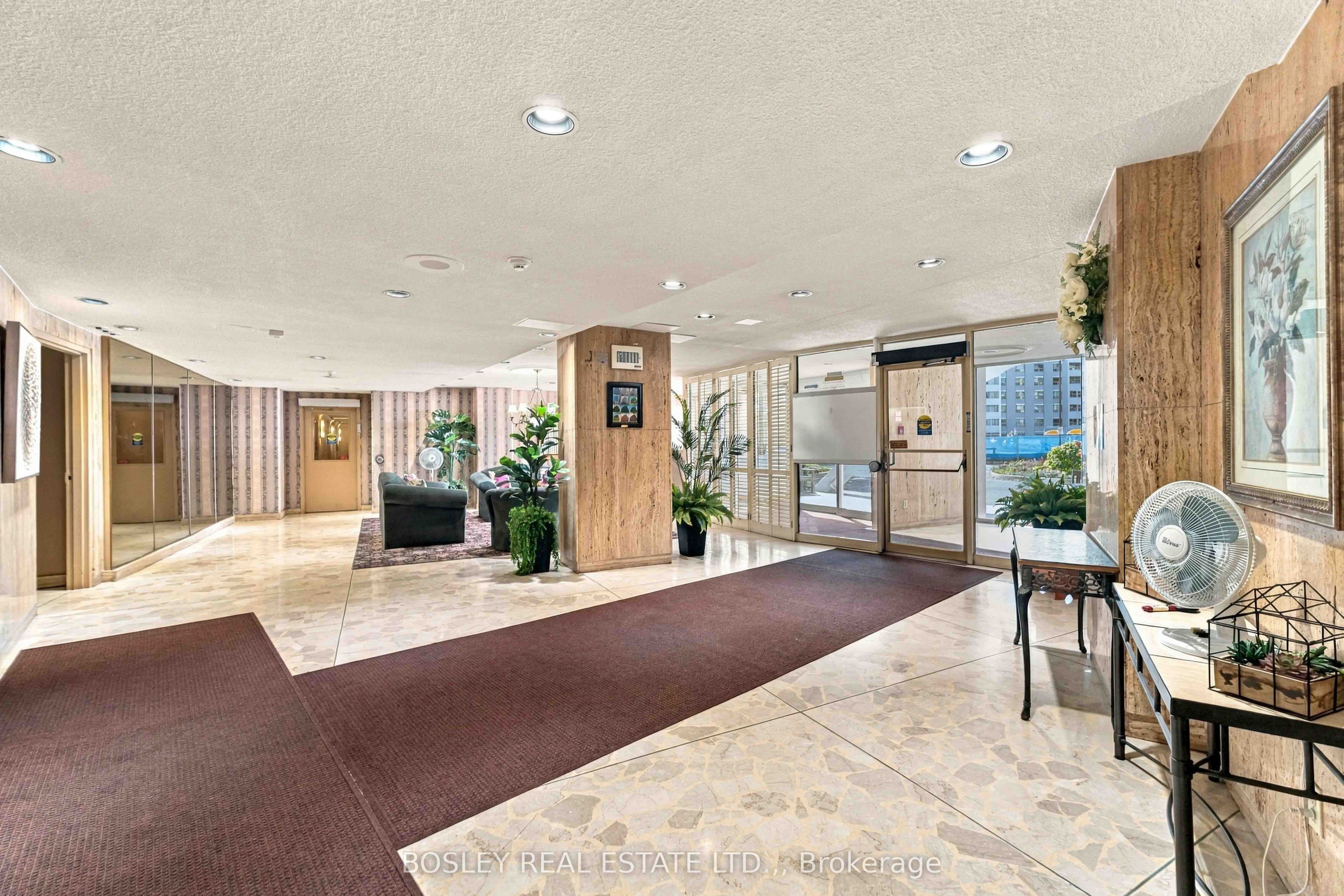 15 Towering Heights Boulevard 801 Property Photo 5
