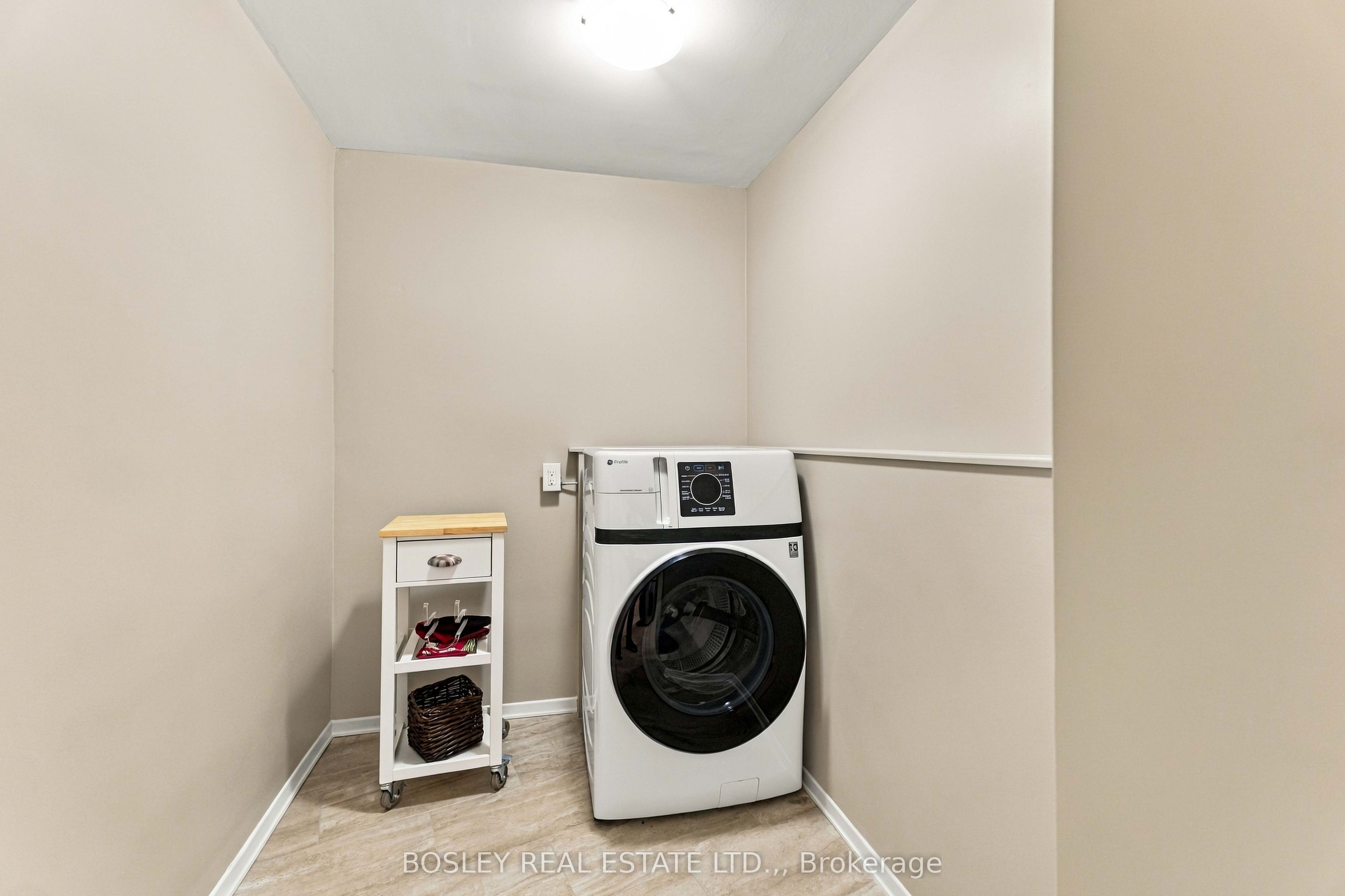 15 Towering Heights Boulevard 801 Property Photo 21