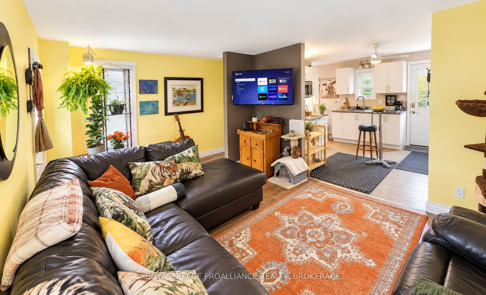 165 Pearl Street W Property Photo 7