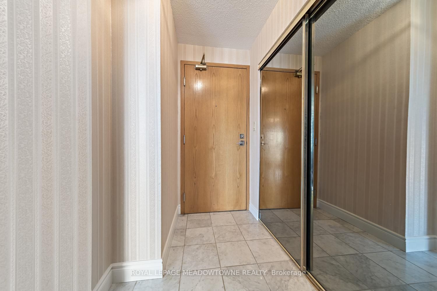 190 Hespeler Road 404 Property Photo 4