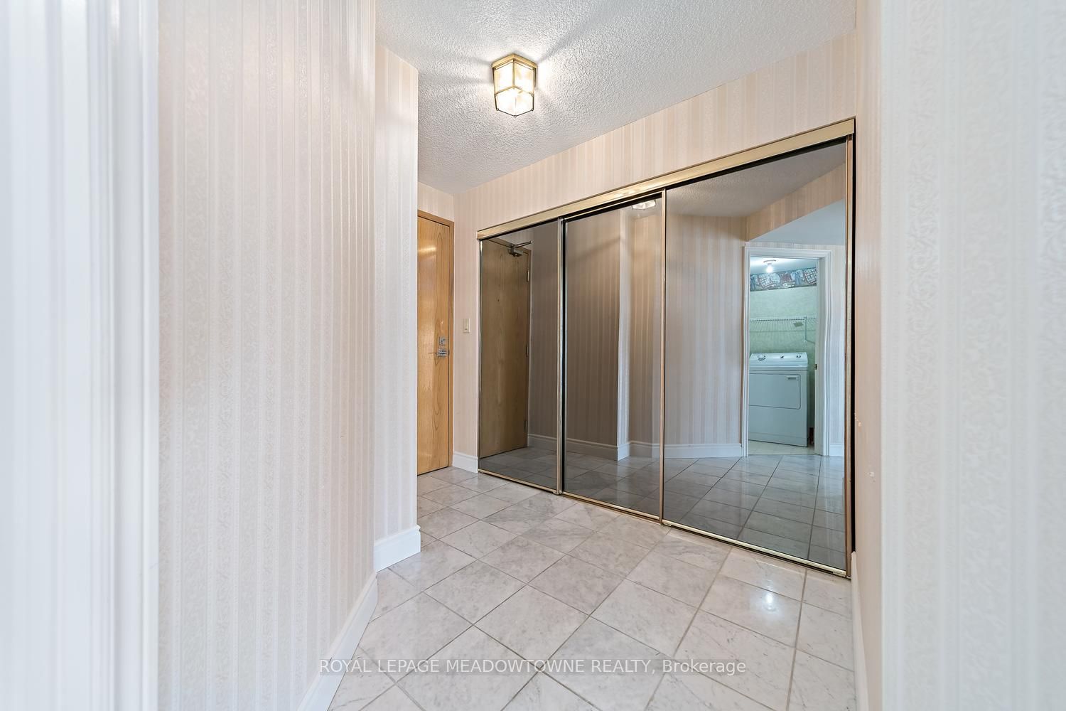 190 Hespeler Road 404 Property Photo 5