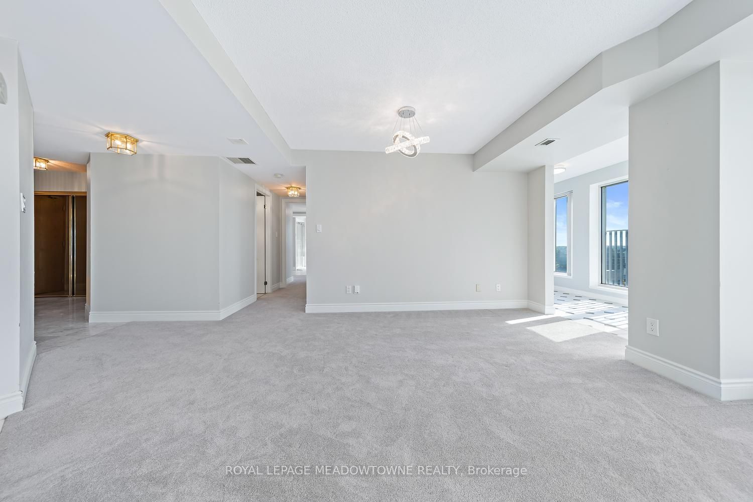 190 Hespeler Road 404 Property Photo 9