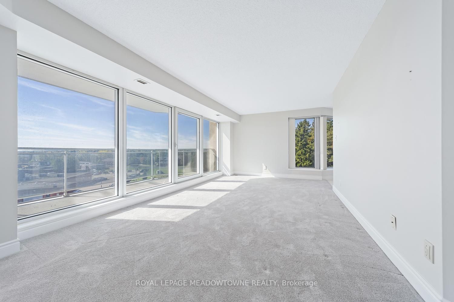 190 Hespeler Road 404 Property Photo 11