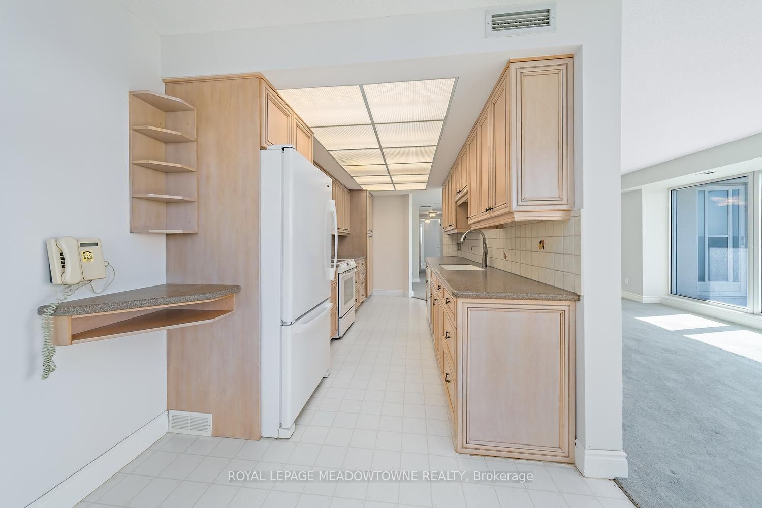 190 Hespeler Road 404 Property Photo 16