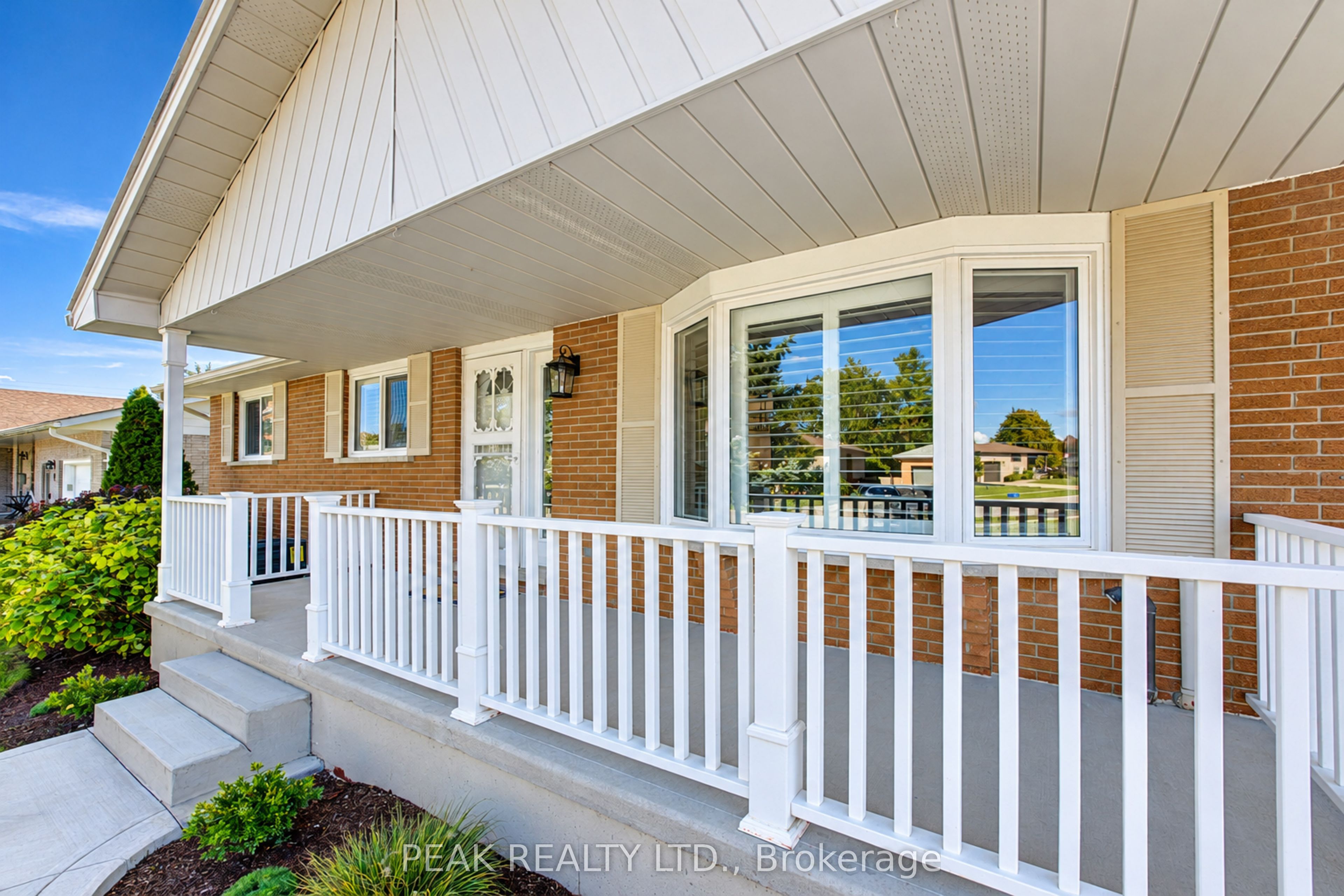 23 Jacob Street W Property Photo 2