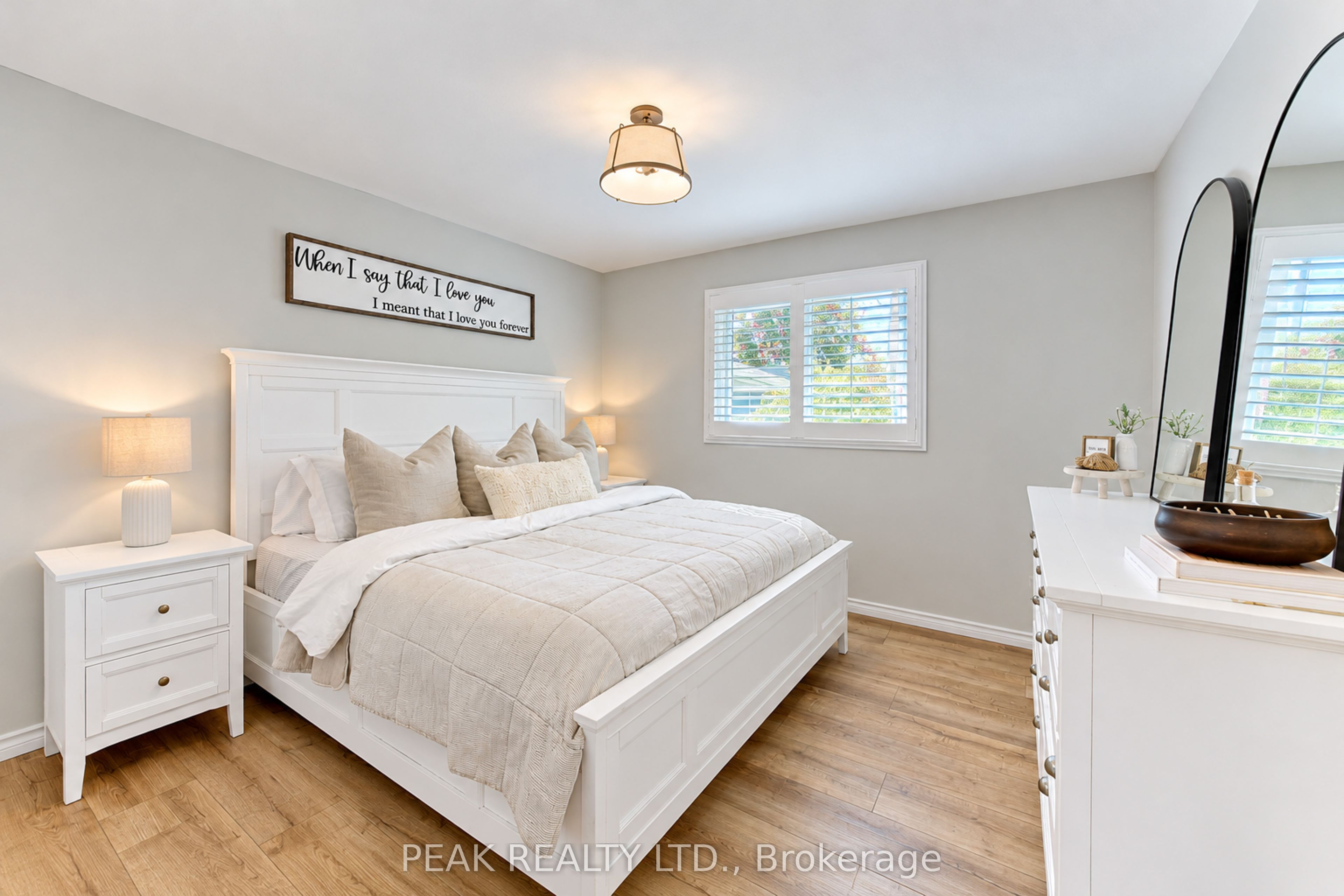 23 Jacob Street W Property Photo 26